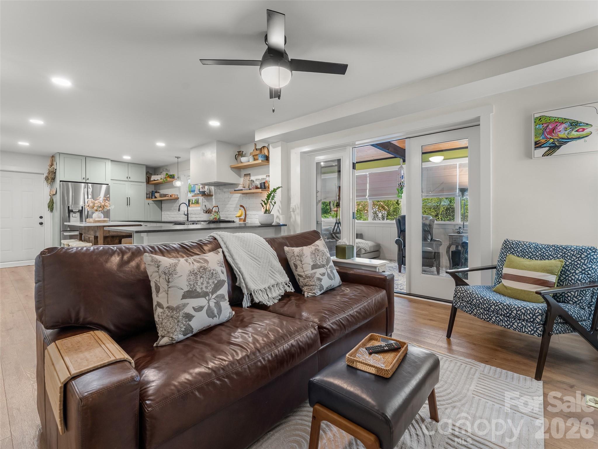 154 White Oak Lane — Brevard