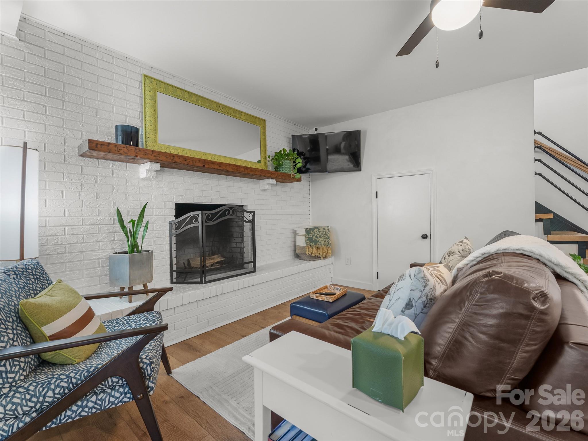 154 White Oak Lane — Brevard