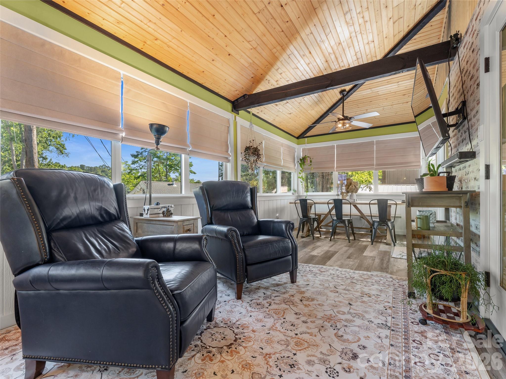 154 White Oak Lane — Brevard