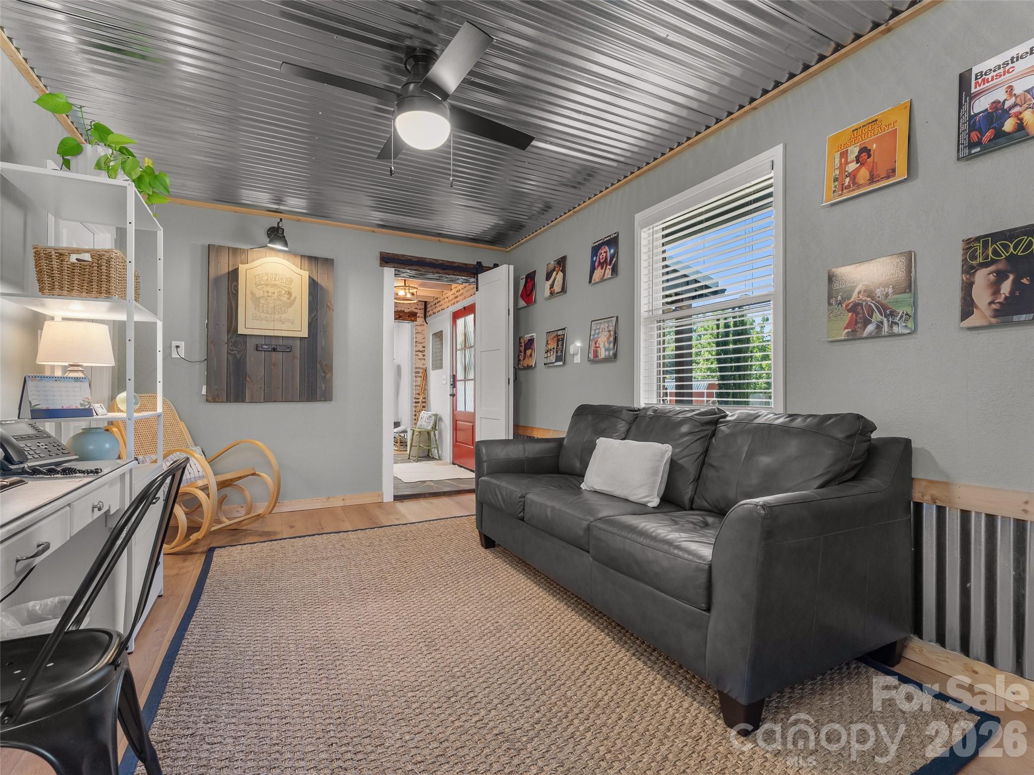 154 White Oak Lane — Brevard