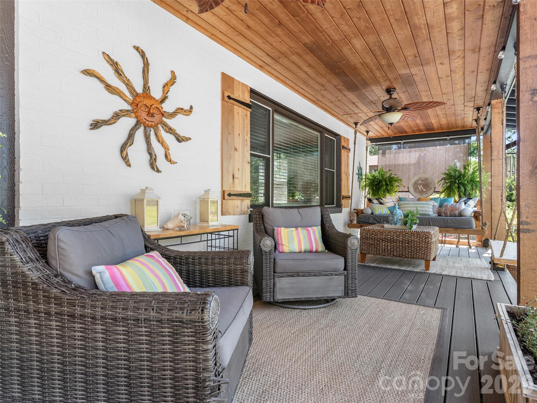 154 White Oak Lane — Brevard