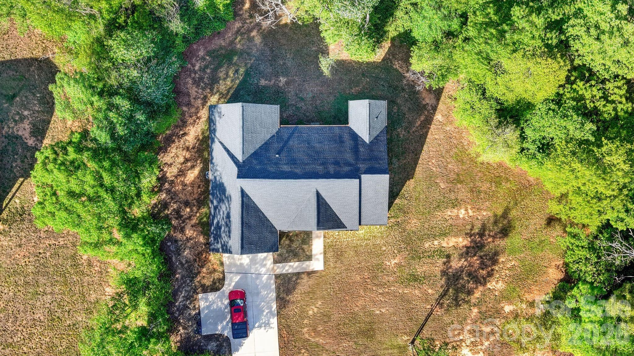 1182 Cape Hickory Road — Hickory