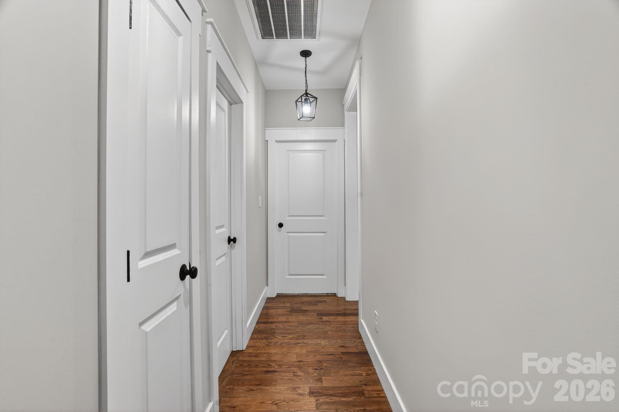 1182 Cape Hickory Road — Hickory