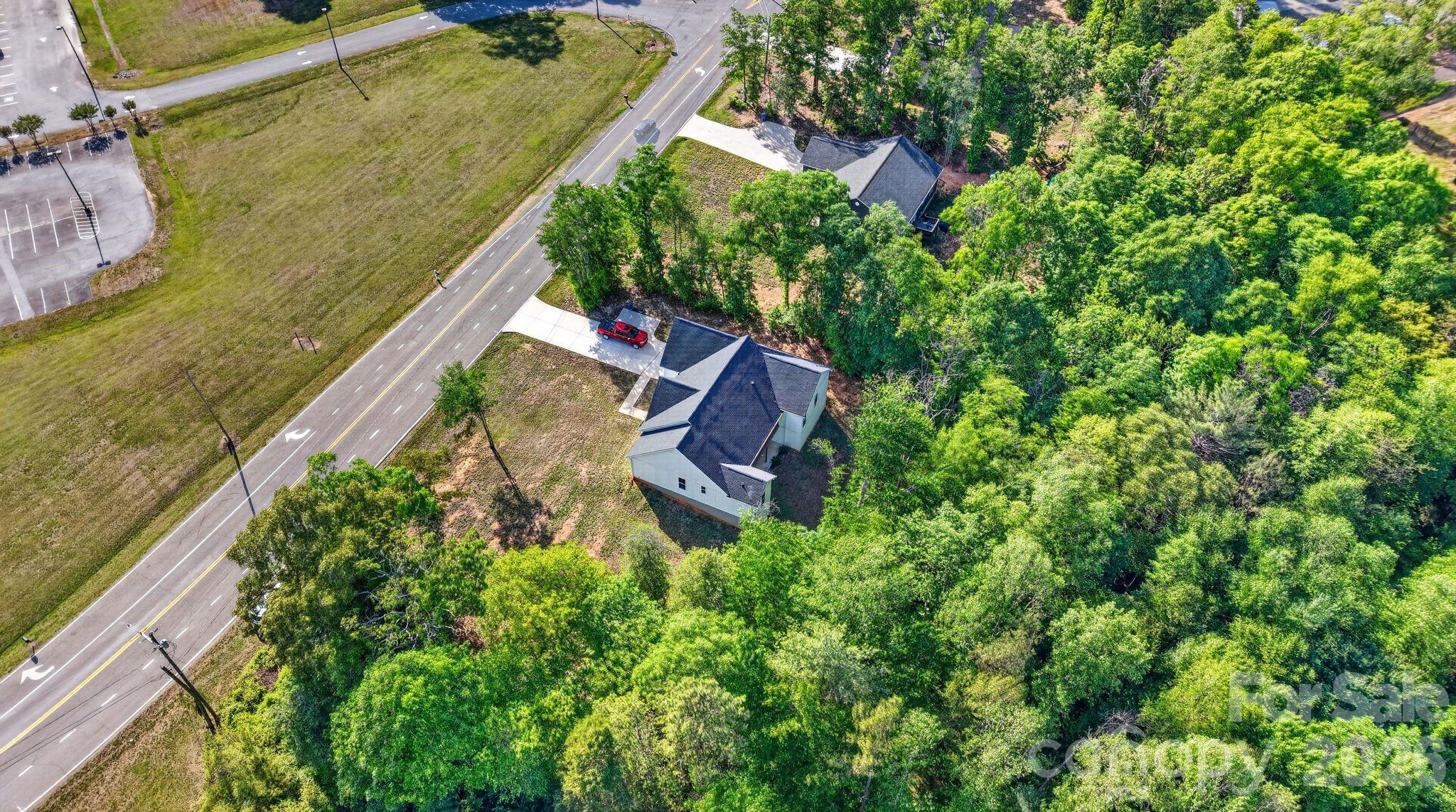 1182 Cape Hickory Road — Hickory