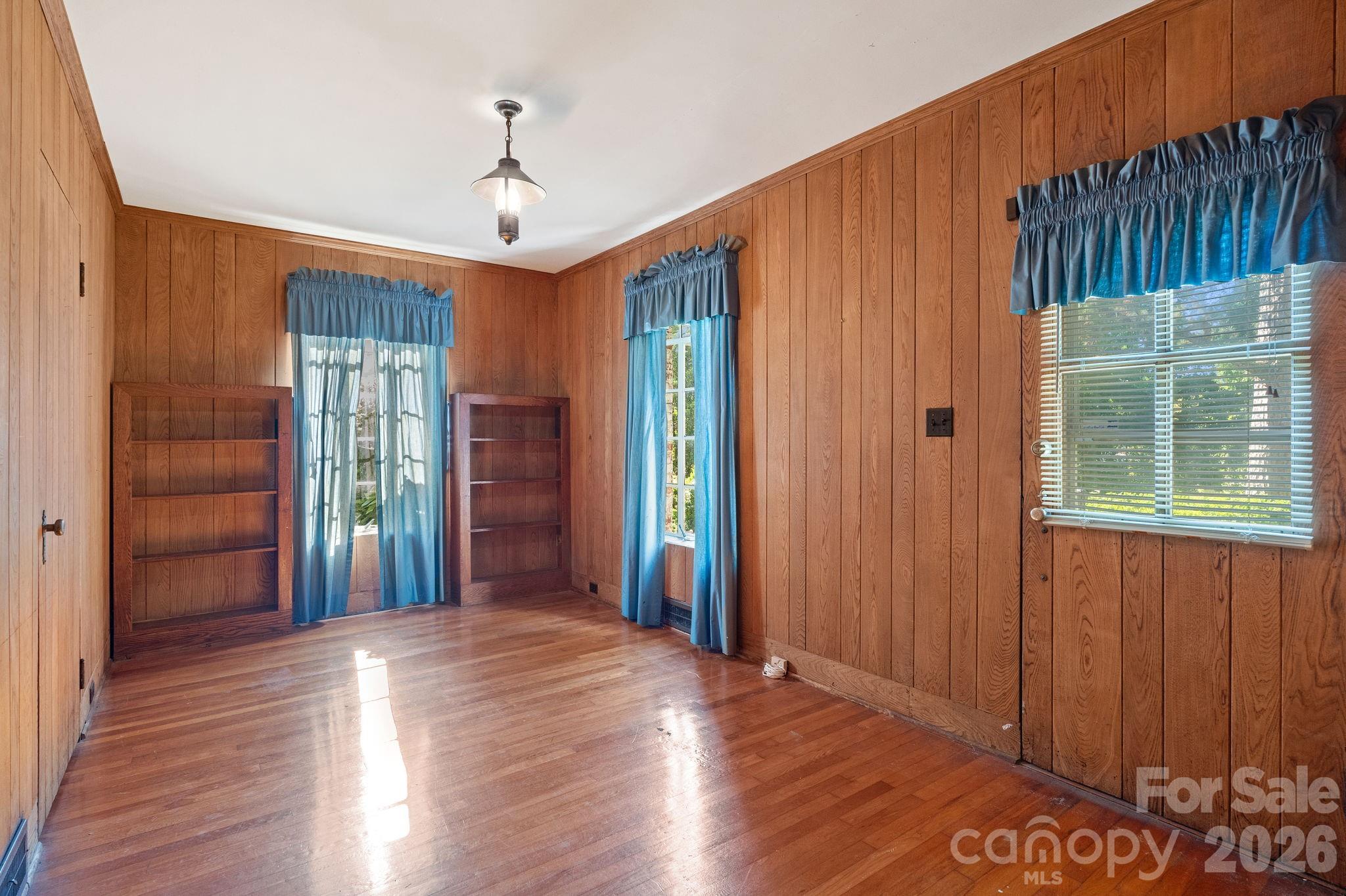 2928 Windsor Road — Winston Salem