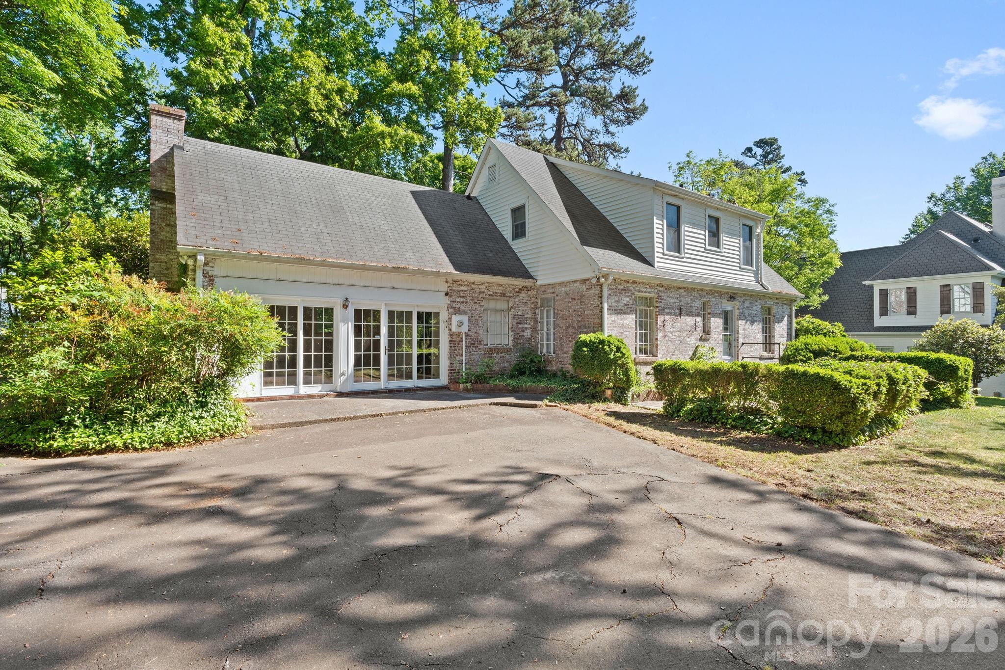 2928 Windsor Road — Winston Salem