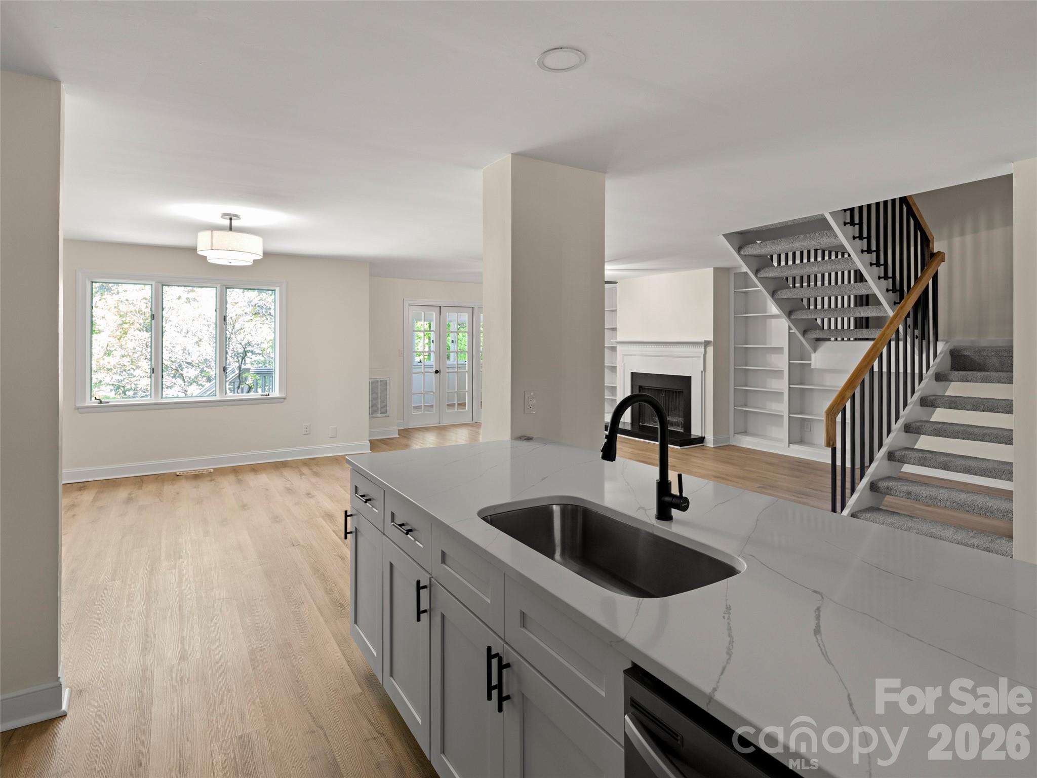 203 Crowfields Drive — Asheville