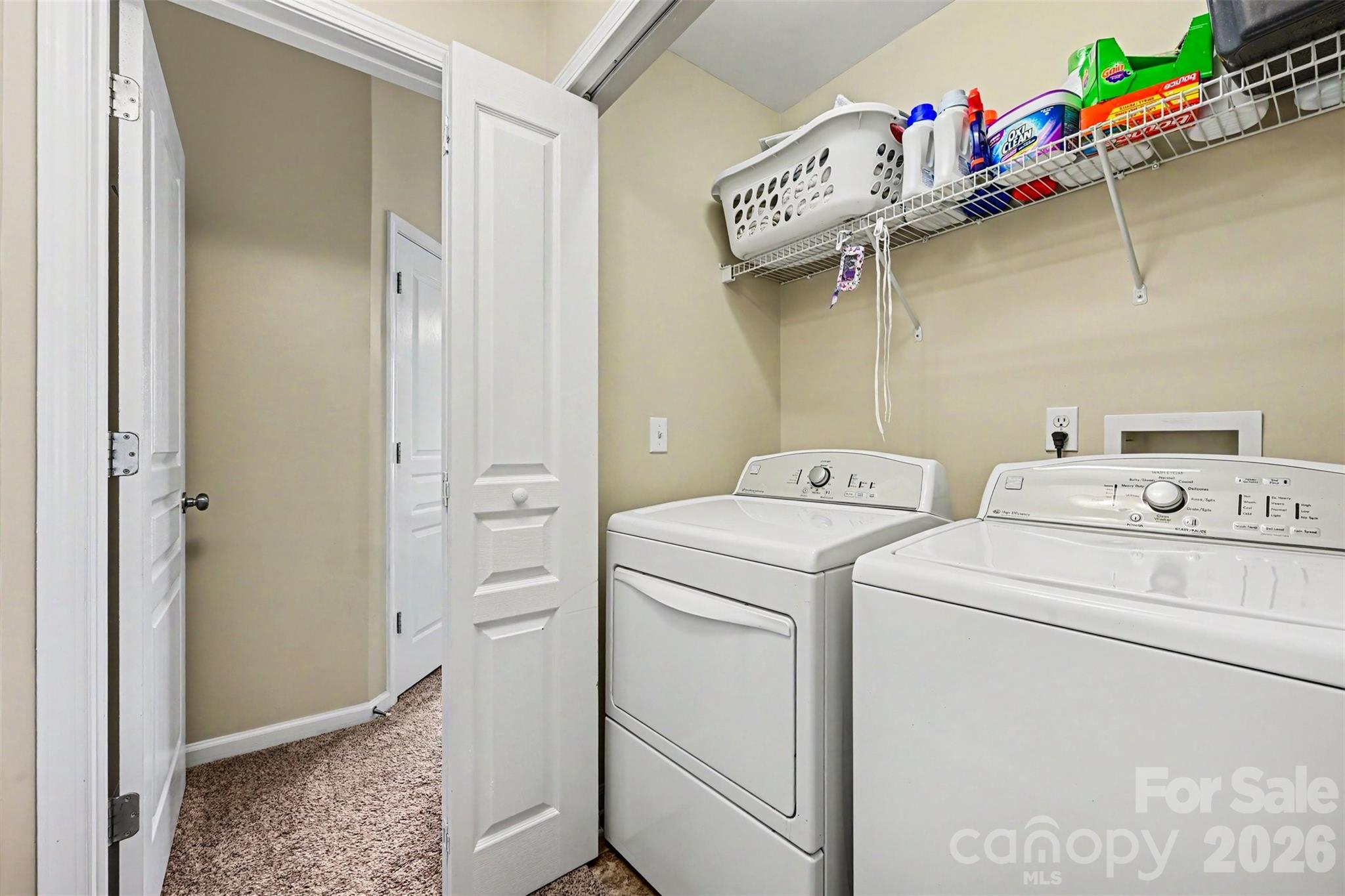 1033 Woodglen Lane — Matthews