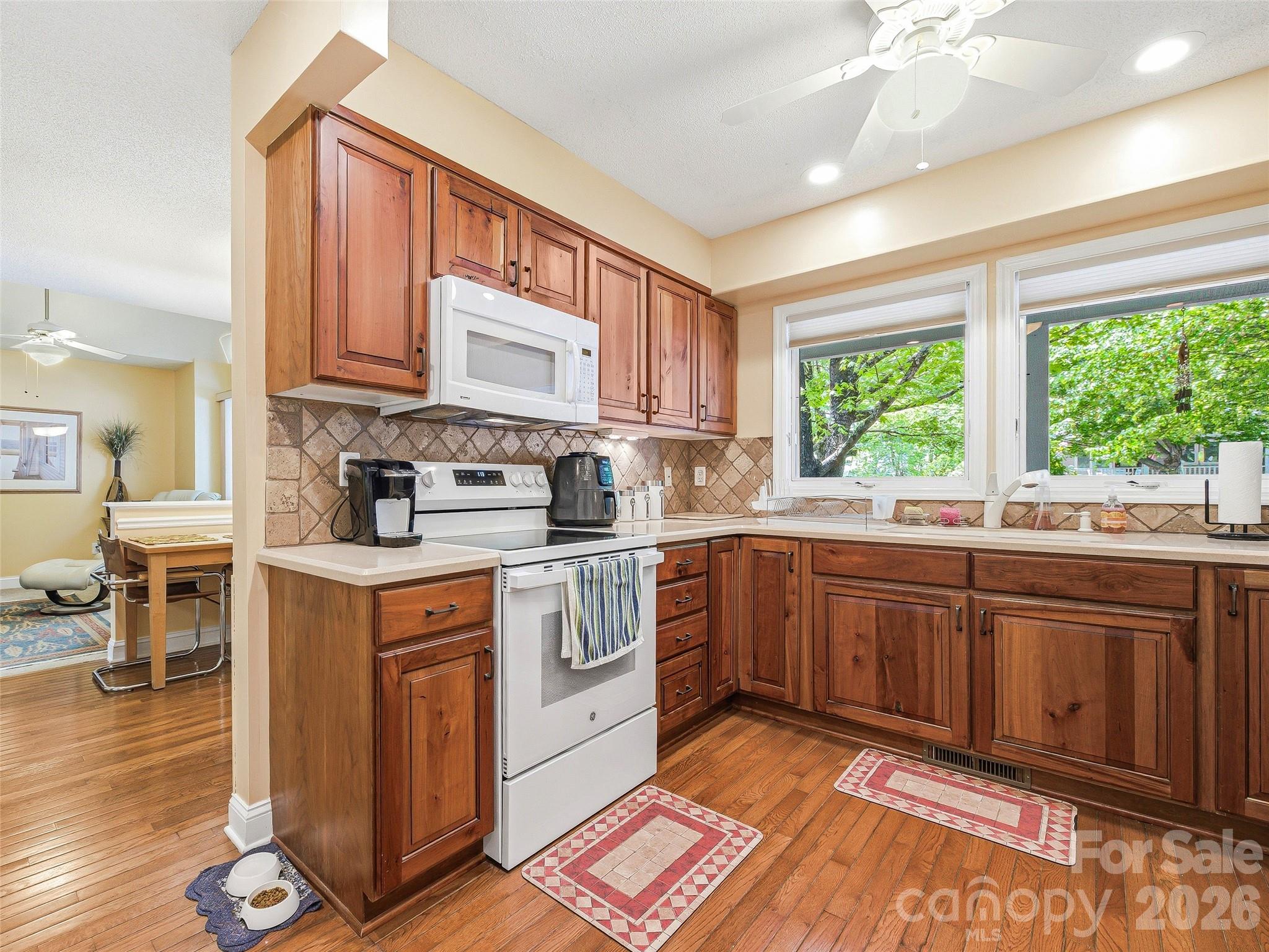 119 Carriage Walk Lane — Hendersonville