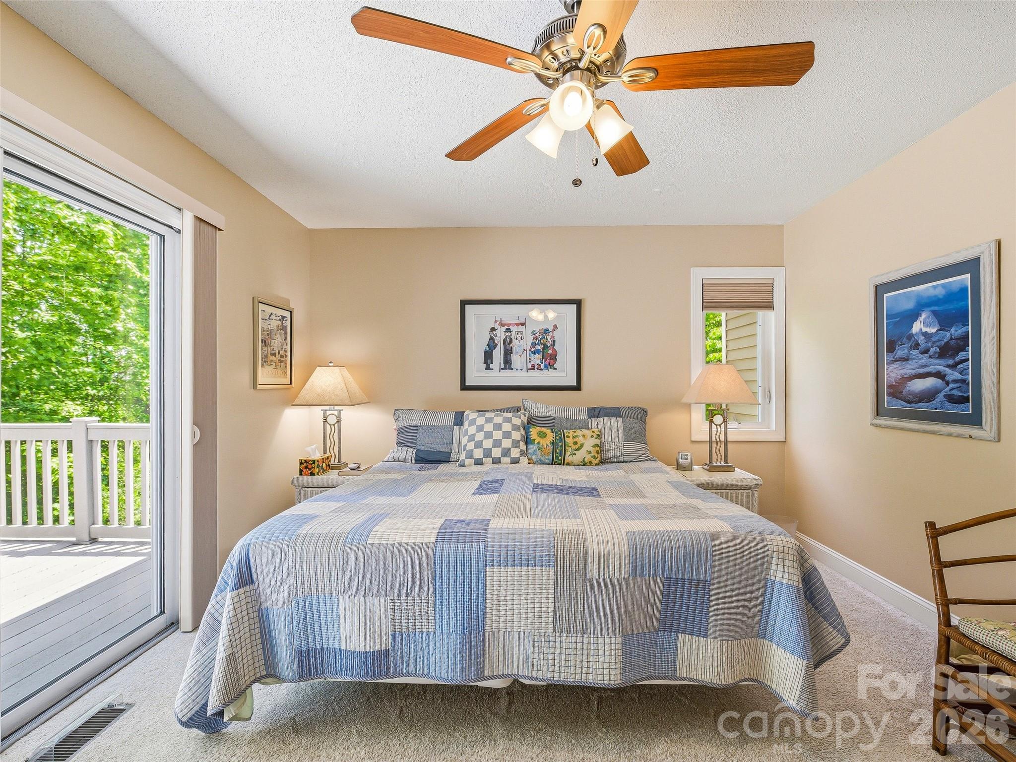 119 Carriage Walk Lane — Hendersonville