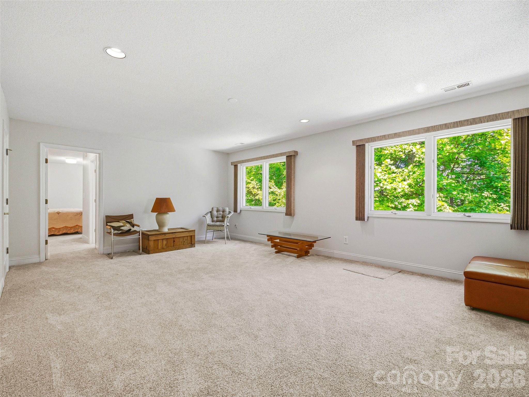 119 Carriage Walk Lane — Hendersonville