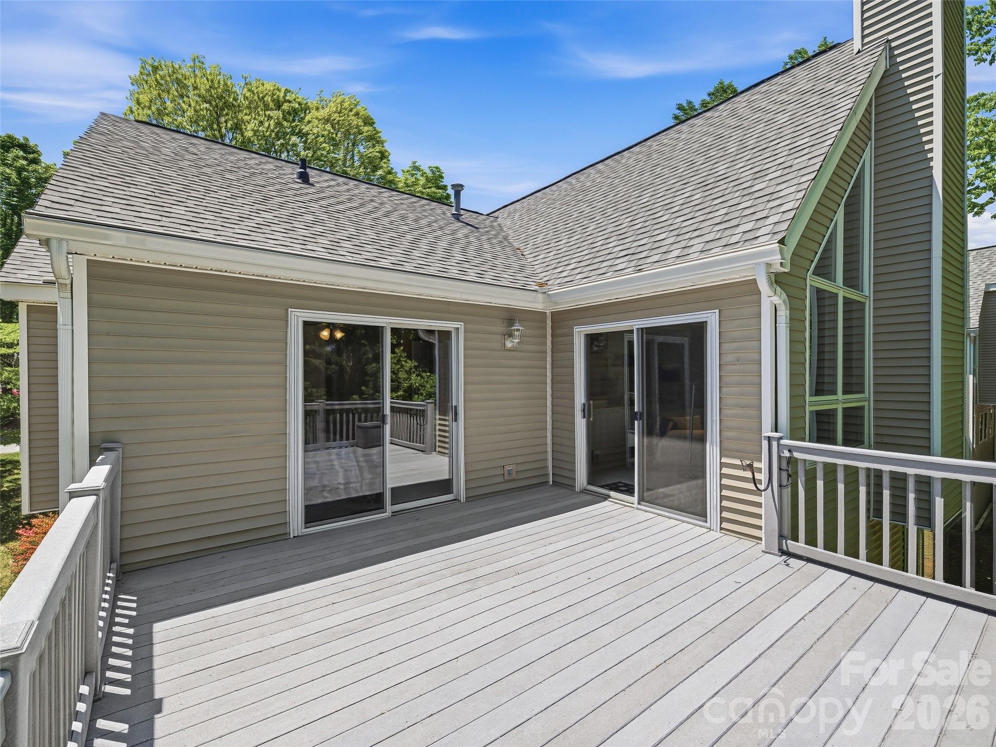 119 Carriage Walk Lane — Hendersonville