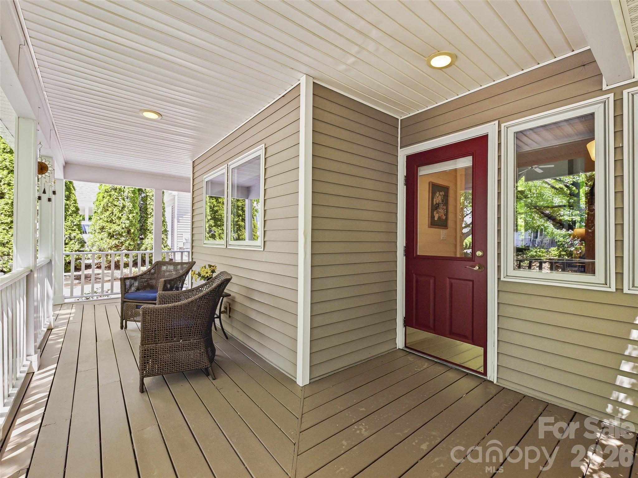 119 Carriage Walk Lane — Hendersonville