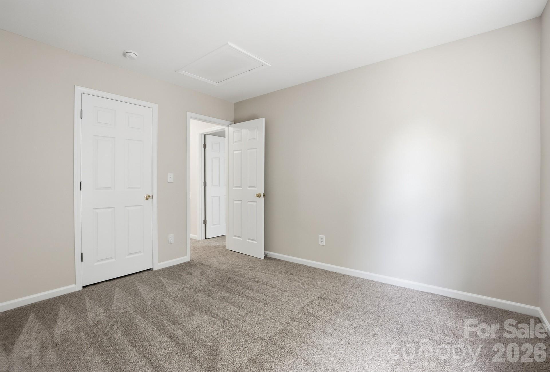 13919 Ballyshannon Lane — Charlotte