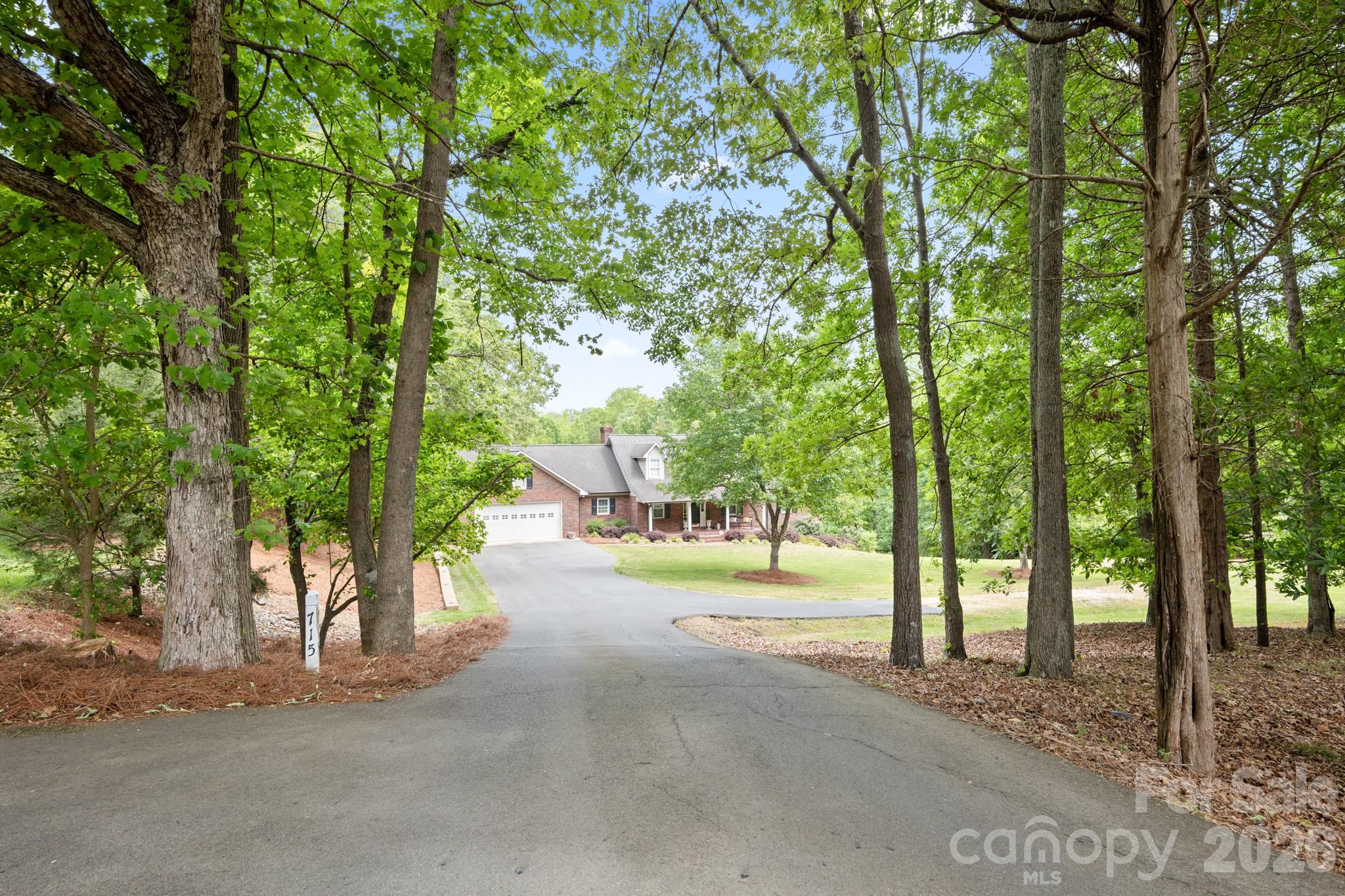 715 Orphanage Road — Concord