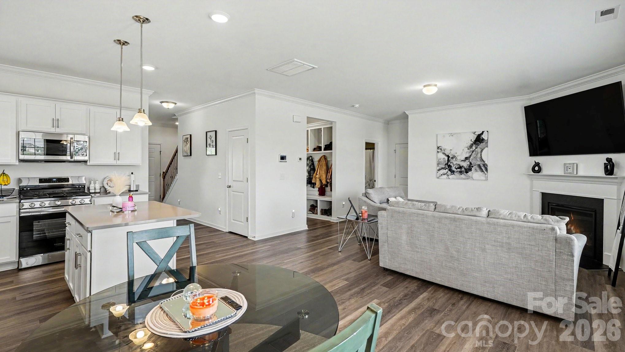 178 Wickham Court — Clemmons
