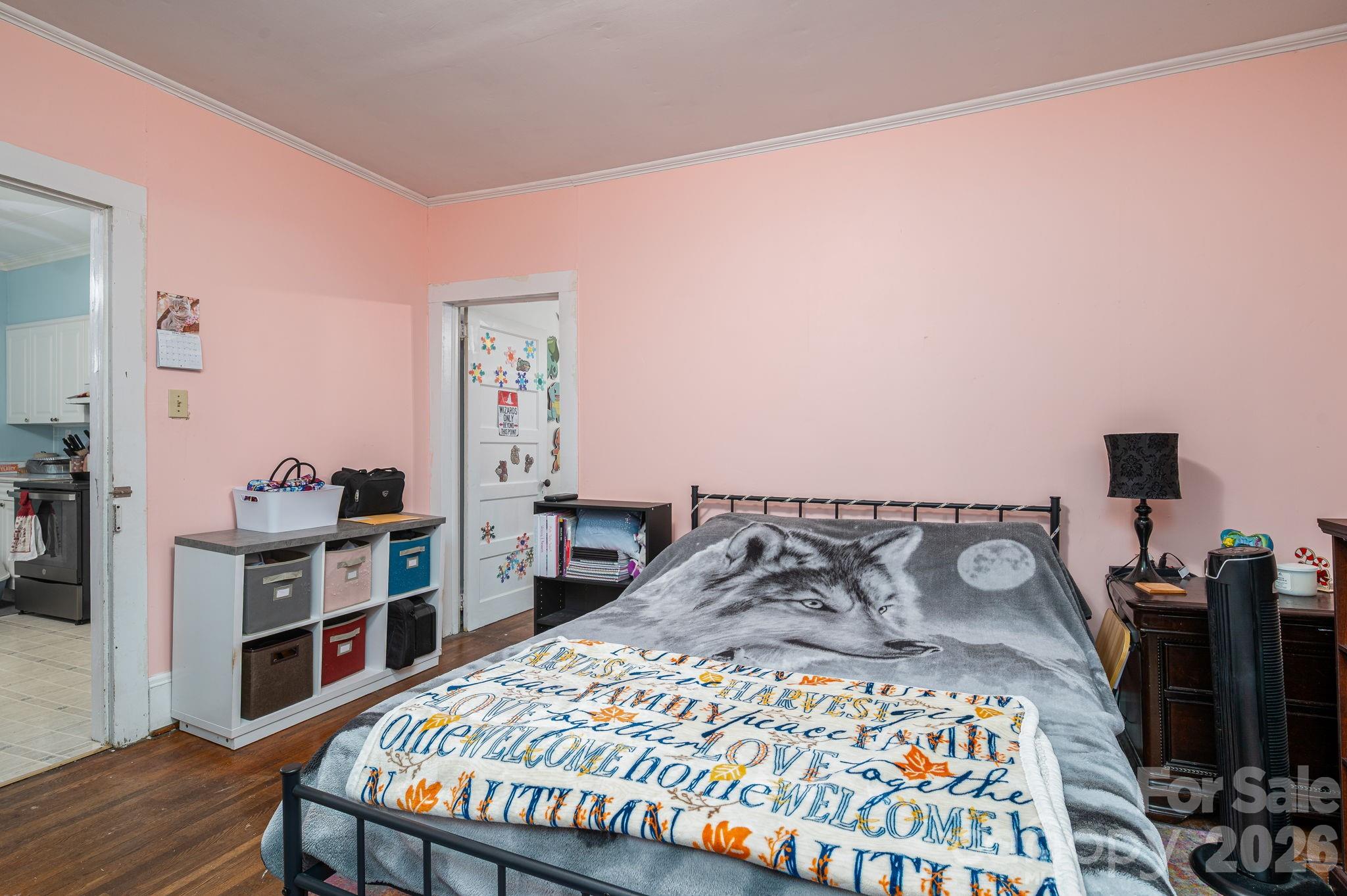 101 Huss Avenue — Cherryville