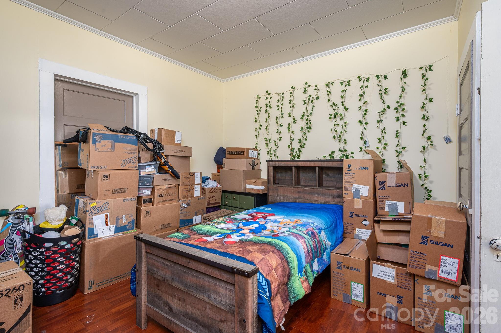101 Huss Avenue — Cherryville