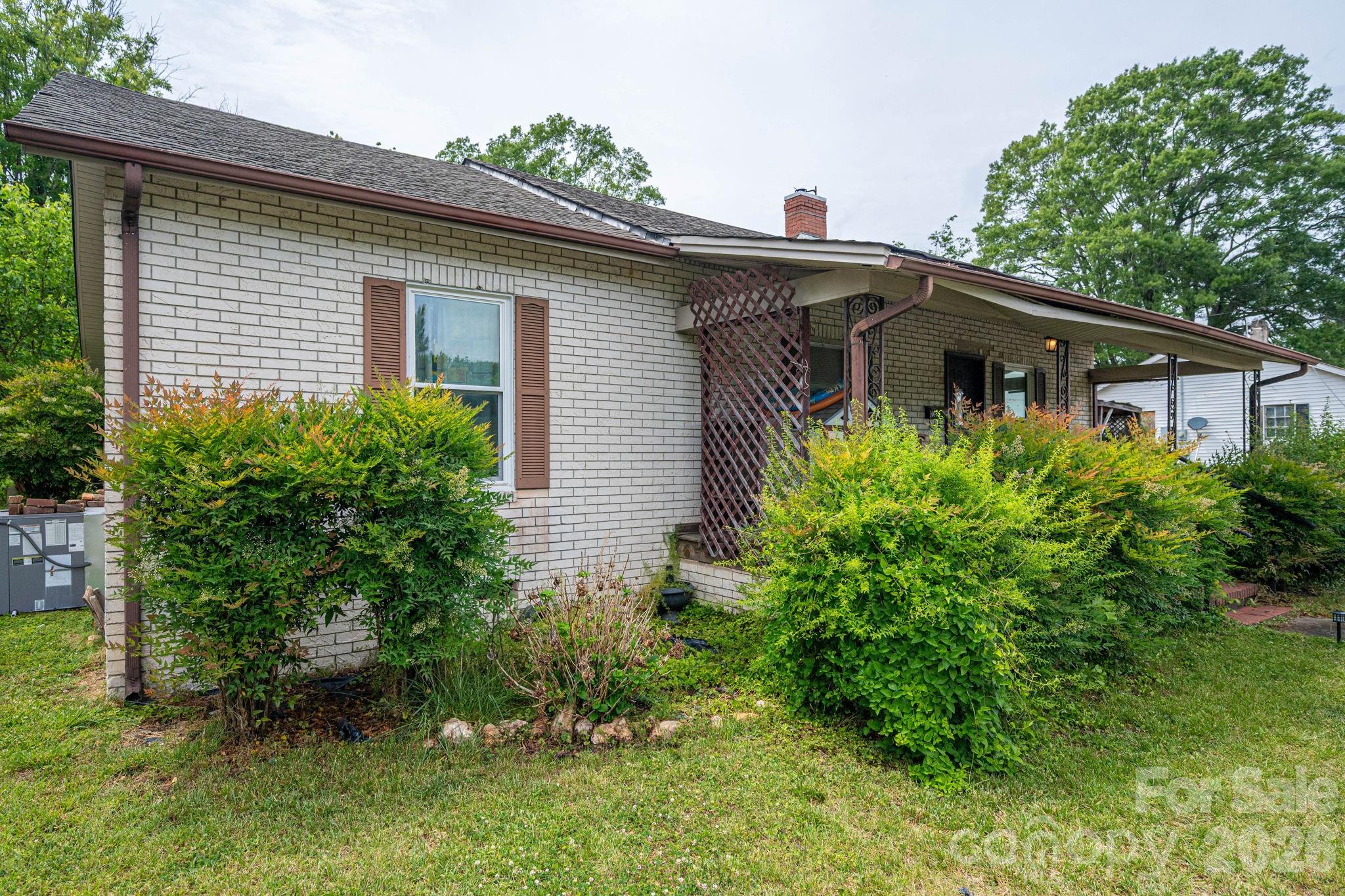 101 Huss Avenue — Cherryville