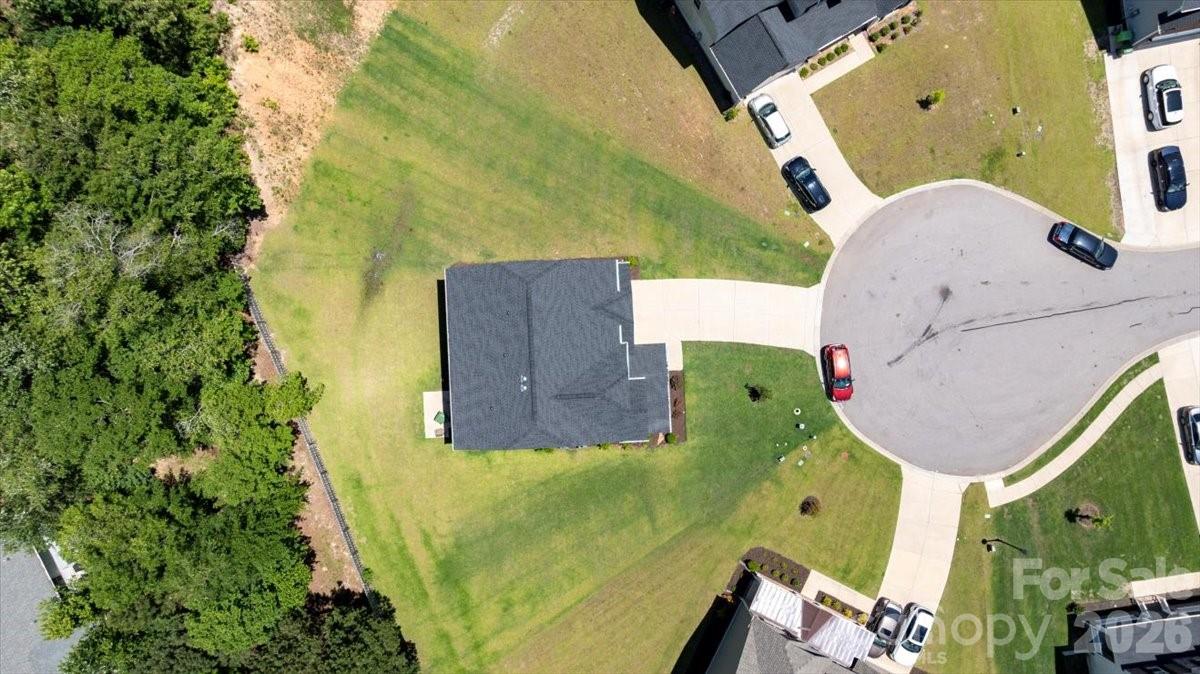 39 Hanging Leaf Court — Blythewood