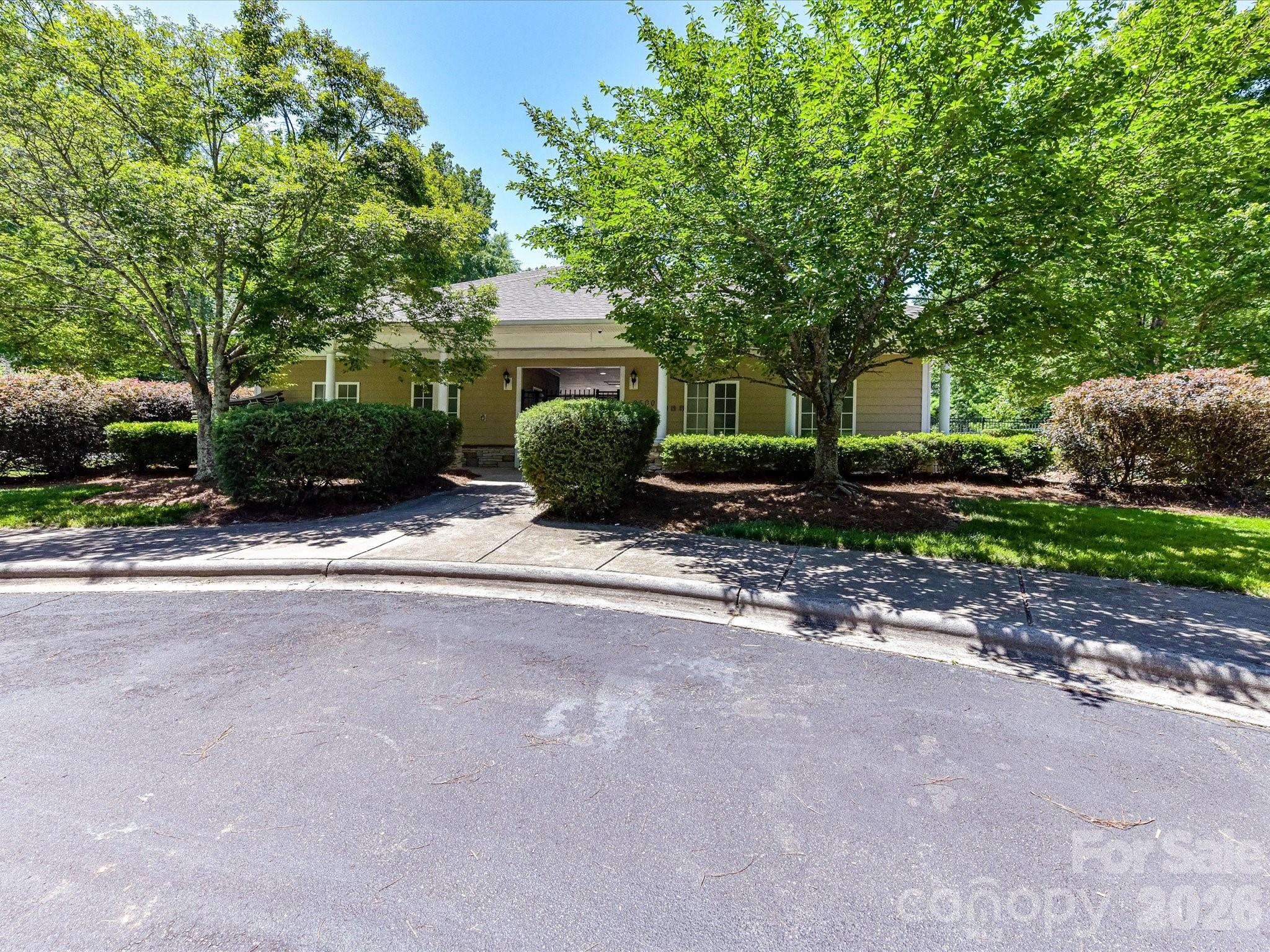 8611 Covedale Crossings Circle — Cornelius