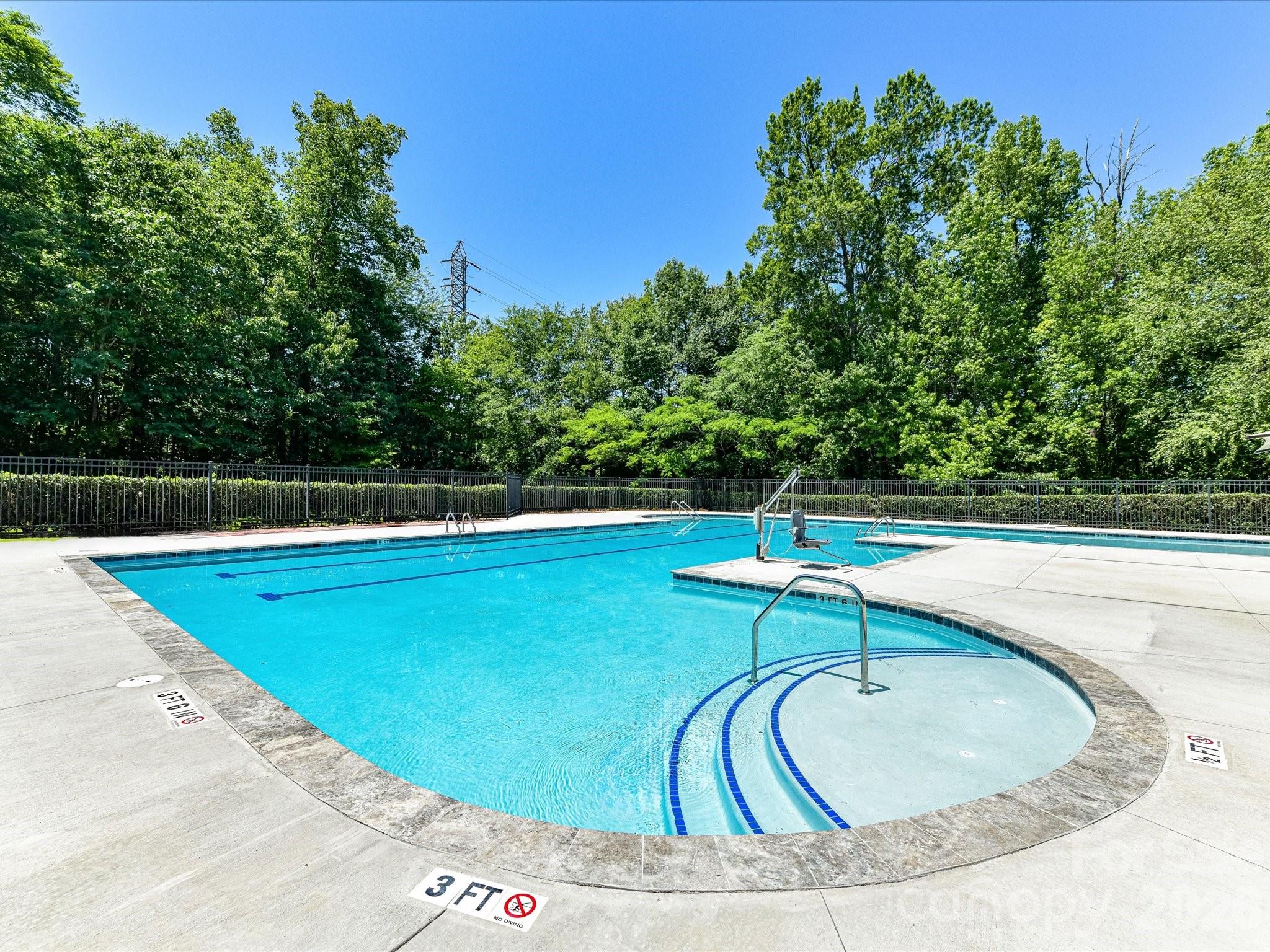 8611 Covedale Crossings Circle — Cornelius