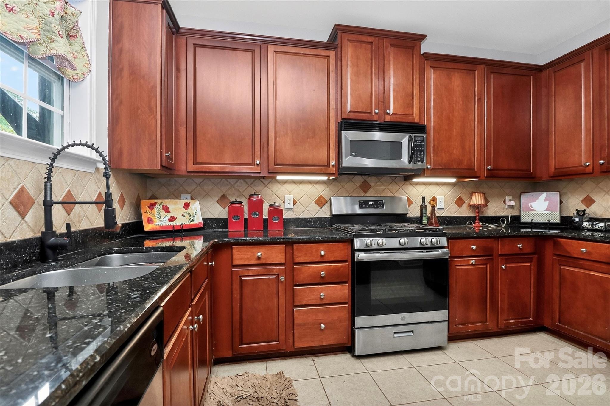566 Cotton Field Road — Rock Hill