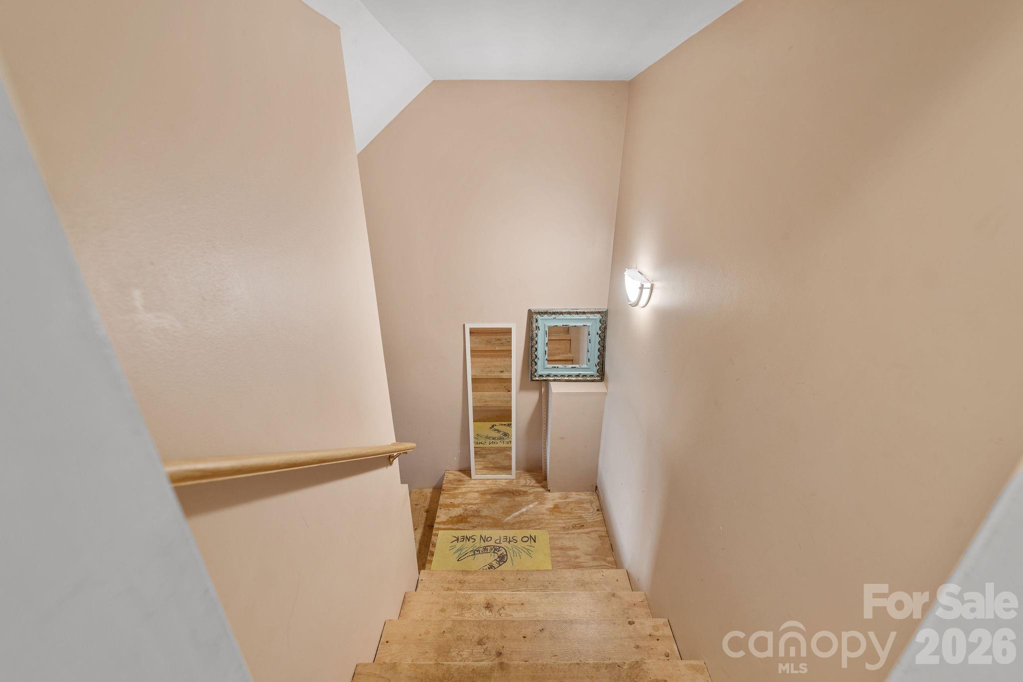 174 deep woods Trail — Canton