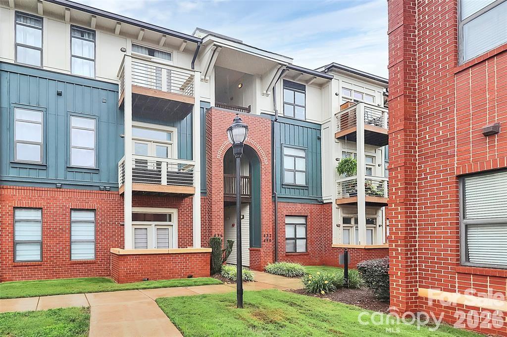 450 New Bern Station Court — Charlotte