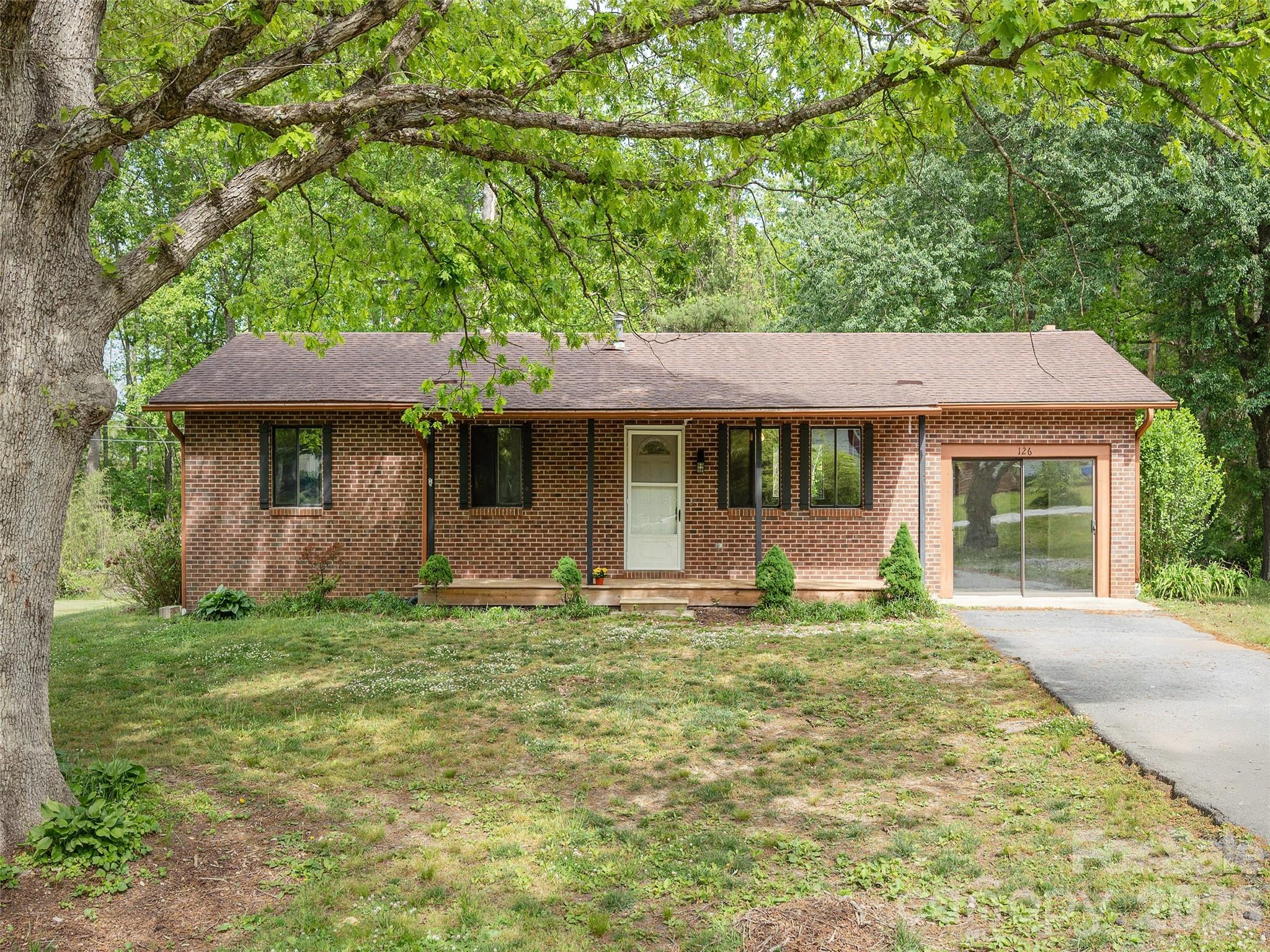 126 Upward Acres Street — East Flat Rock