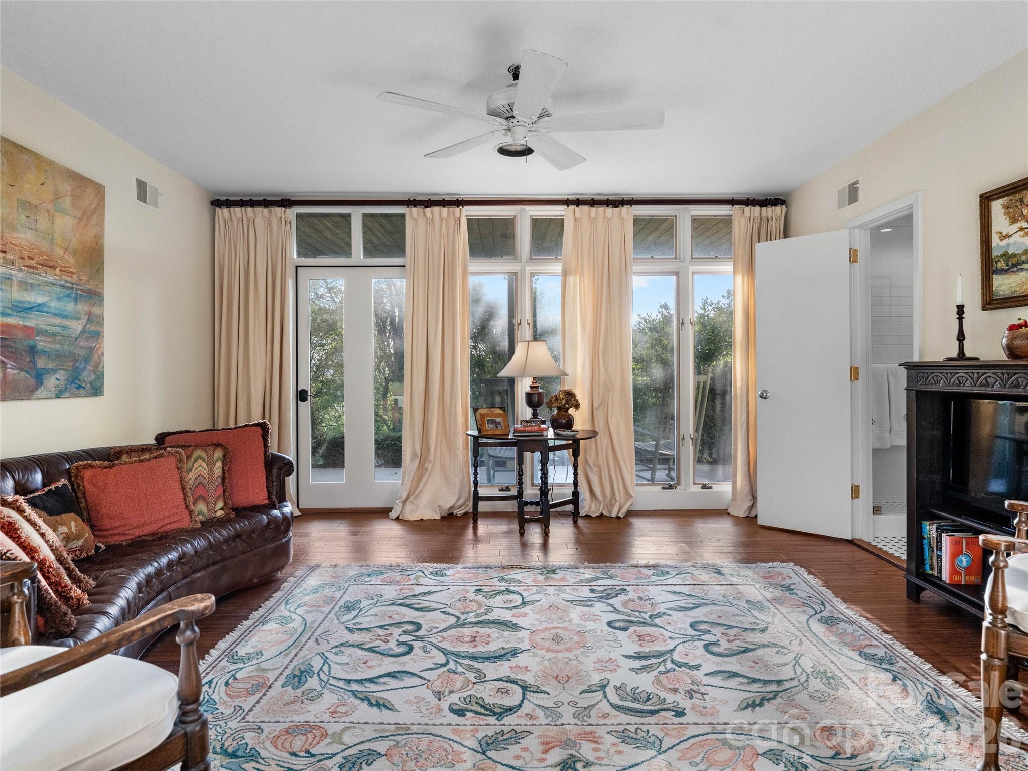 65 Crestwood Road — Asheville