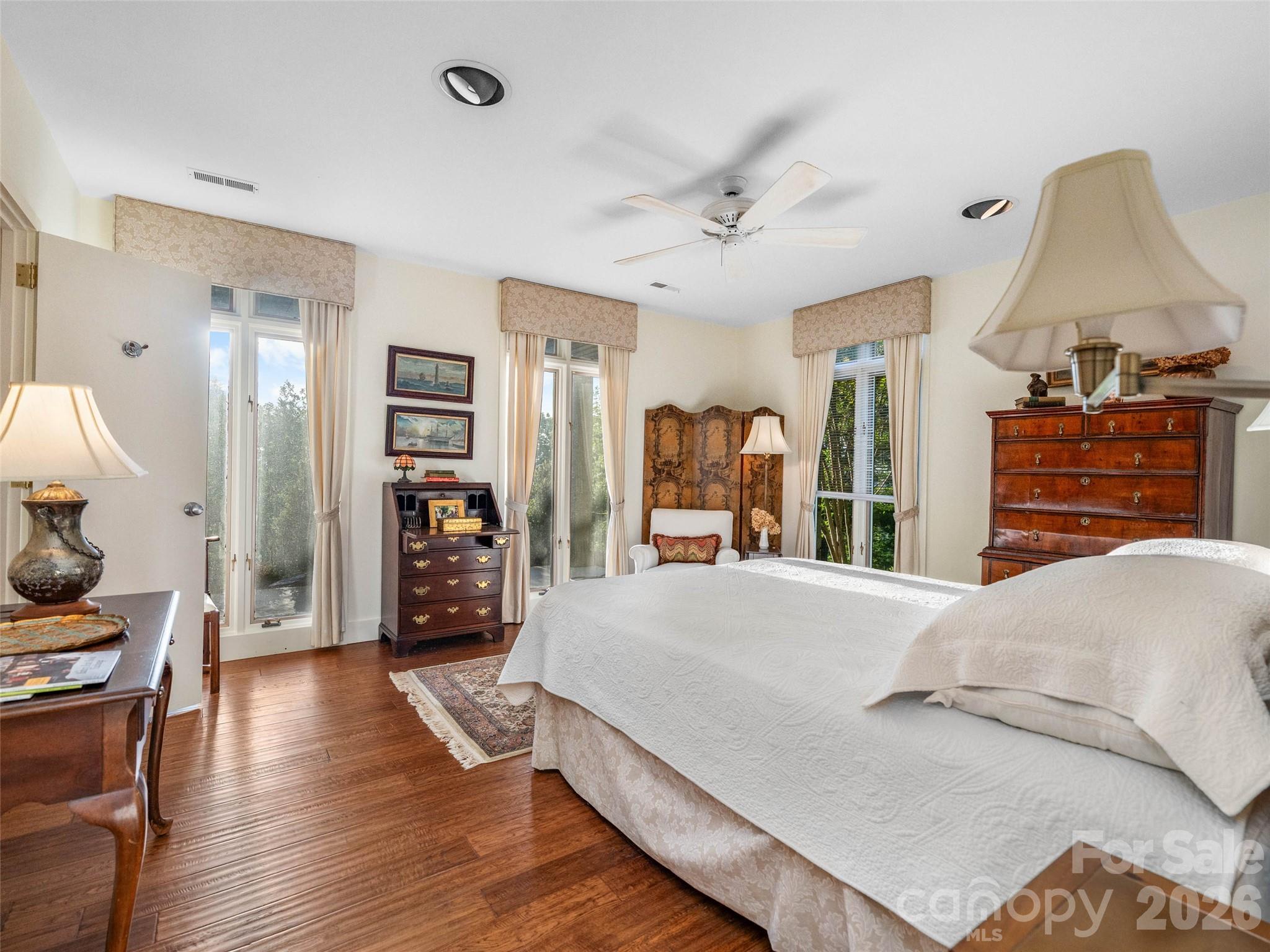 65 Crestwood Road — Asheville