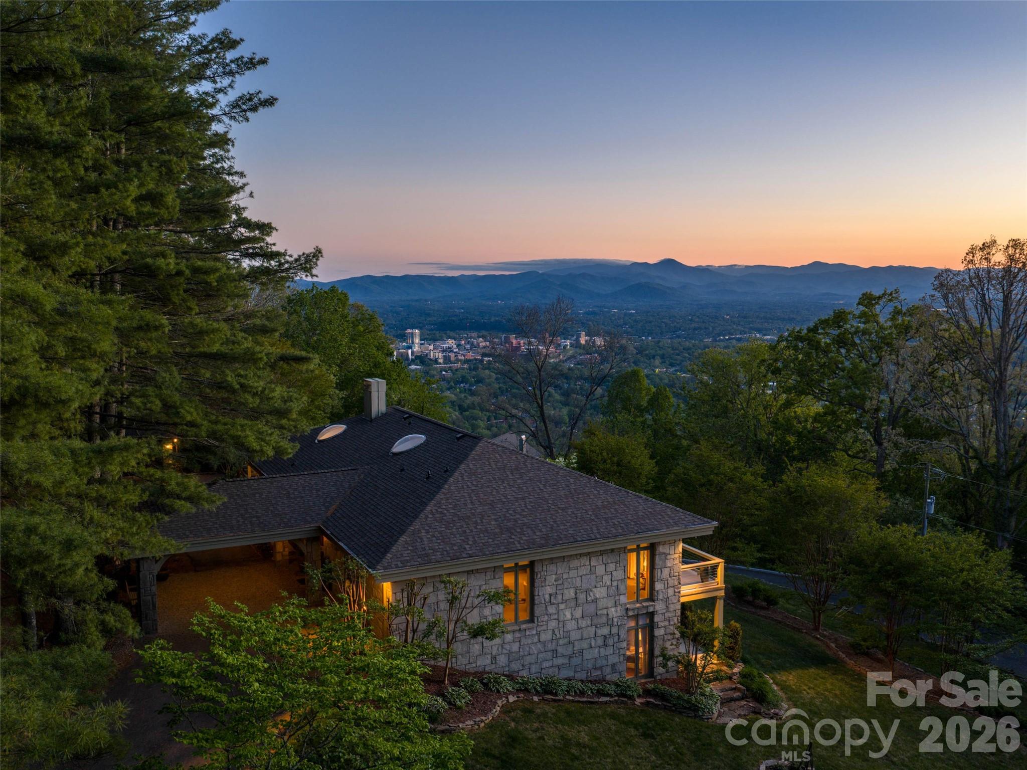 65 Crestwood Road — Asheville
