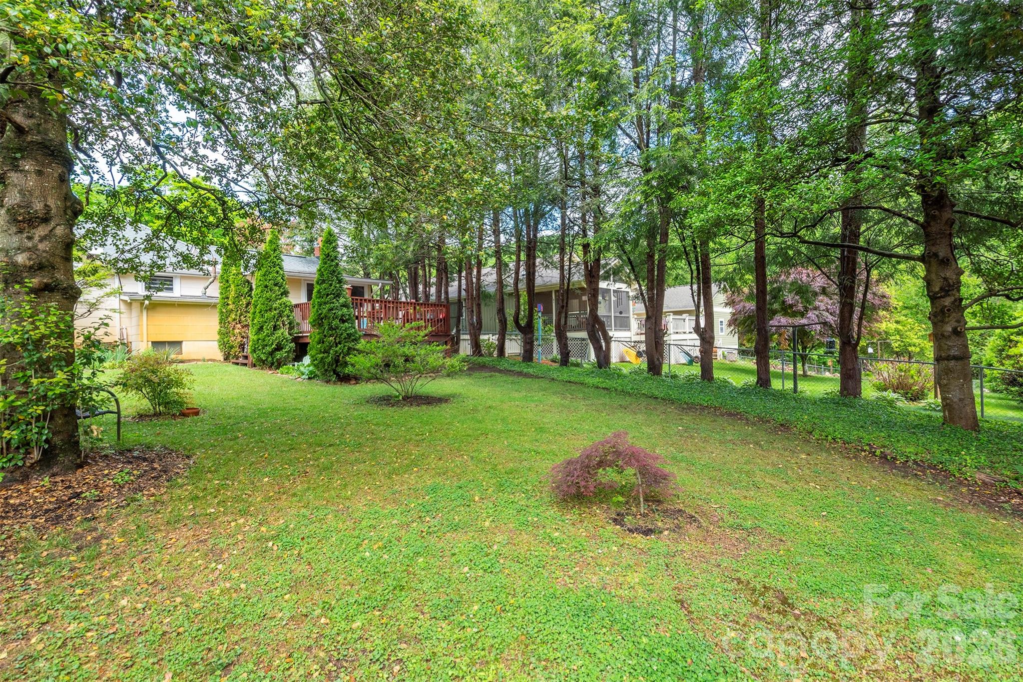 110 Enthoffer Street — Black Mountain
