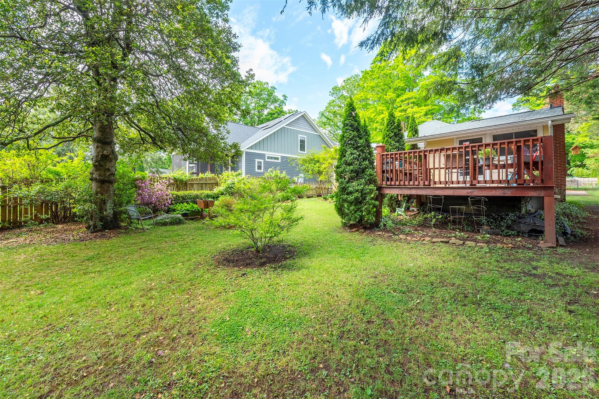 110 Enthoffer Street — Black Mountain