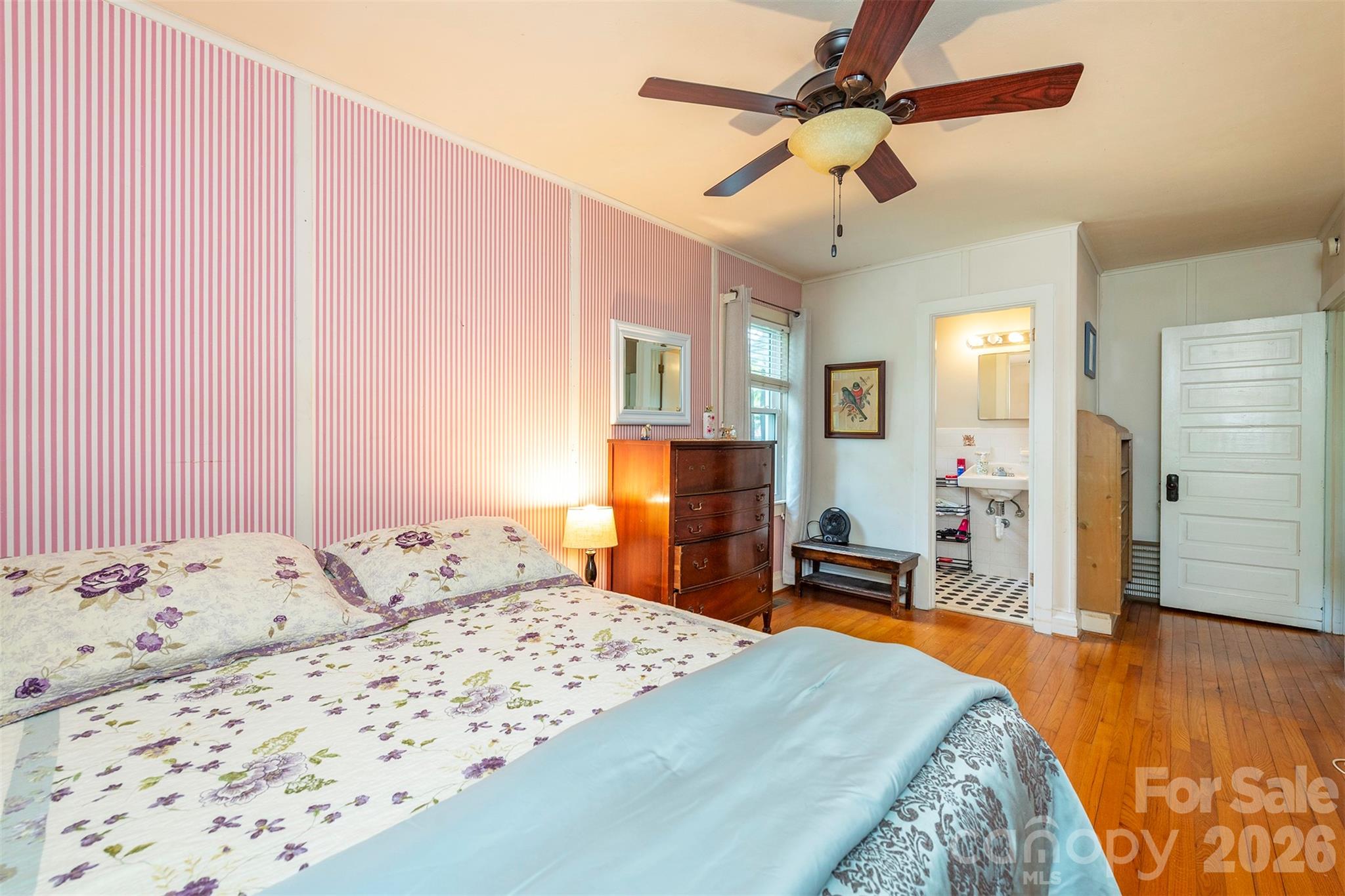 110 Enthoffer Street — Black Mountain