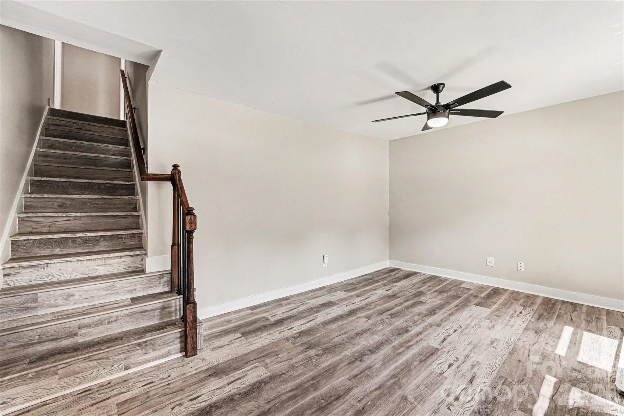308 Alexander Street — Mooresville