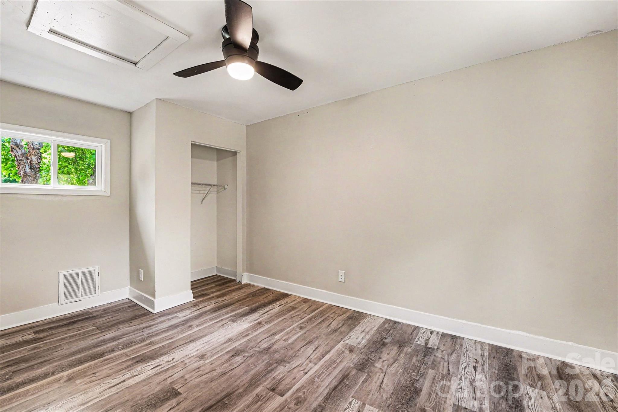 308 Alexander Street — Mooresville
