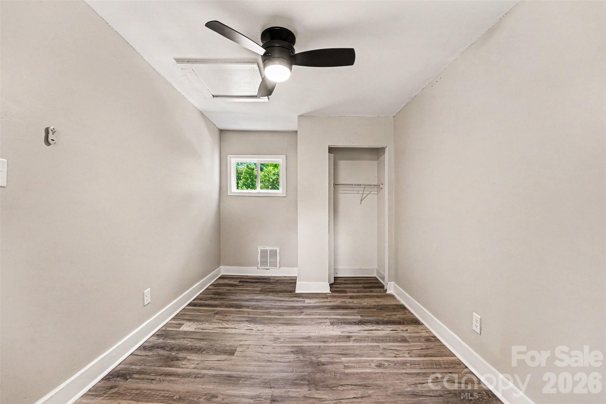 308 Alexander Street — Mooresville