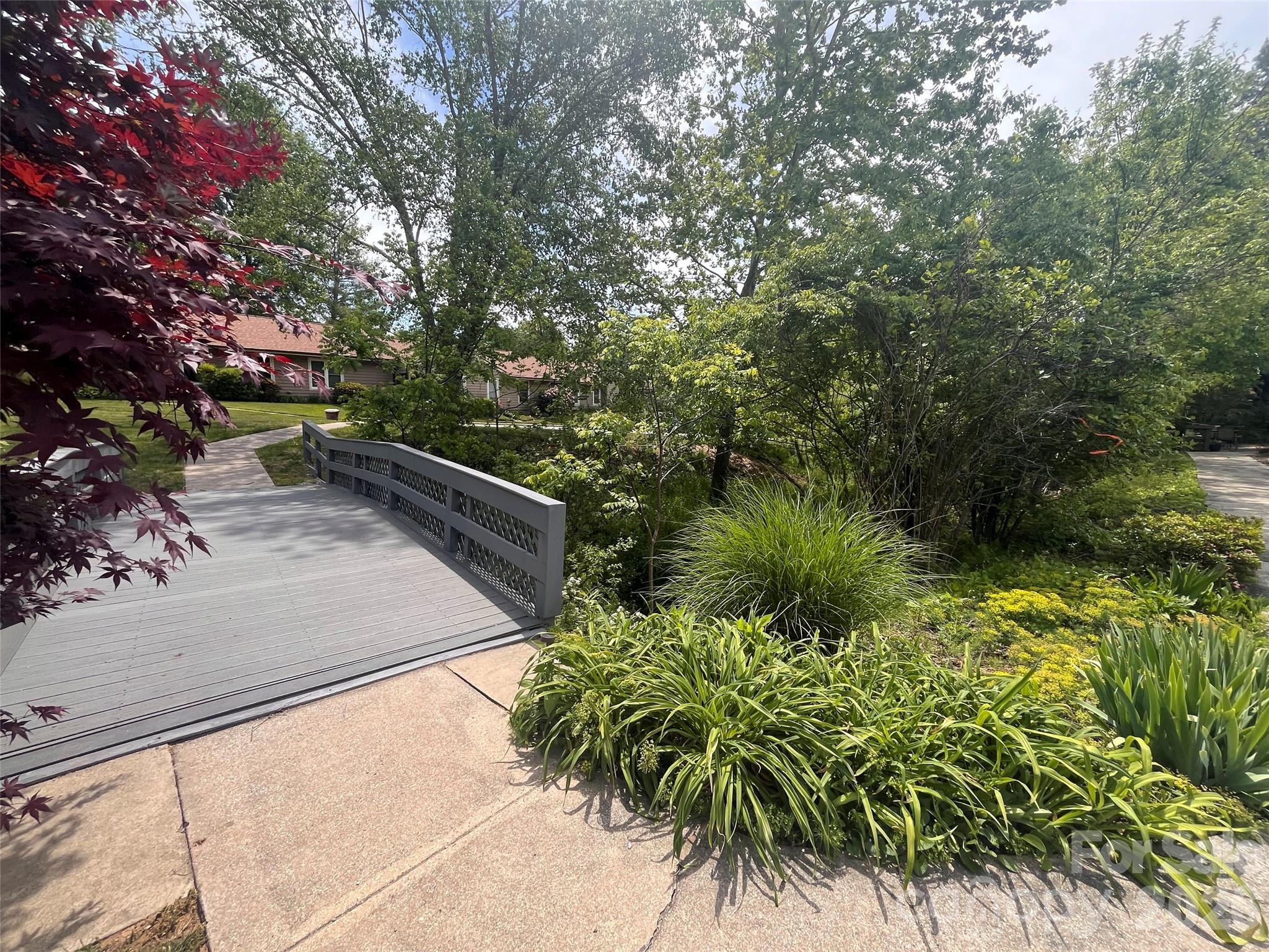 1 Hedgerose Court #B — Asheville