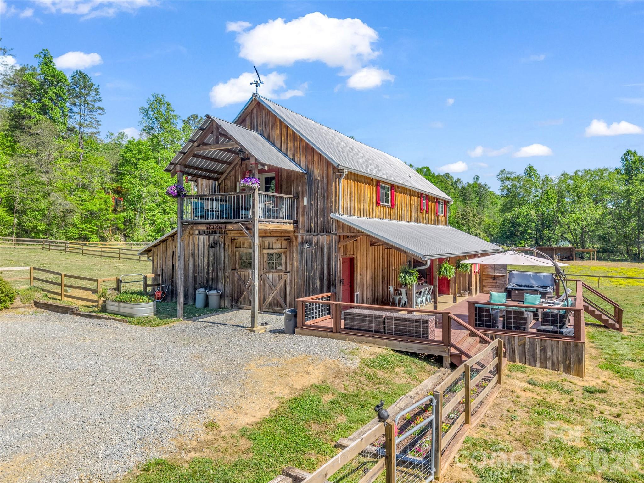 400 Calhoun Trail — Rutherfordton