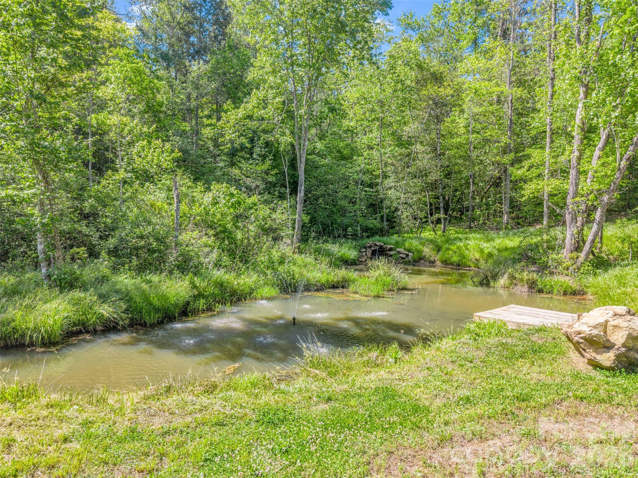 400 Calhoun Trail — Rutherfordton