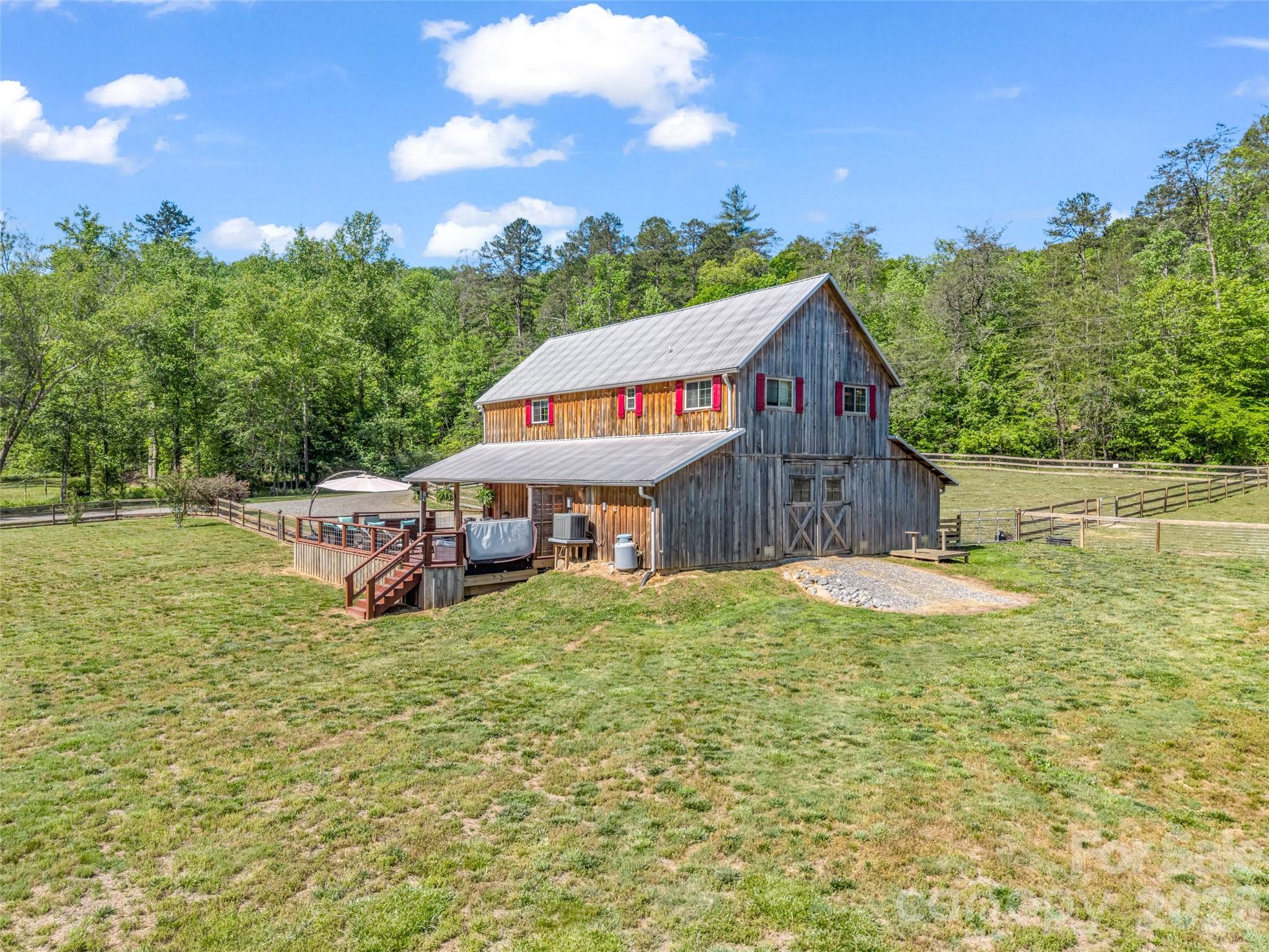 400 Calhoun Trail — Rutherfordton