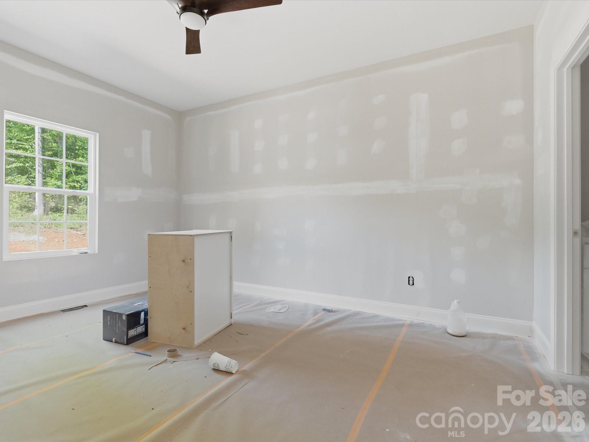 1222 Woodpecker Drive — Clover