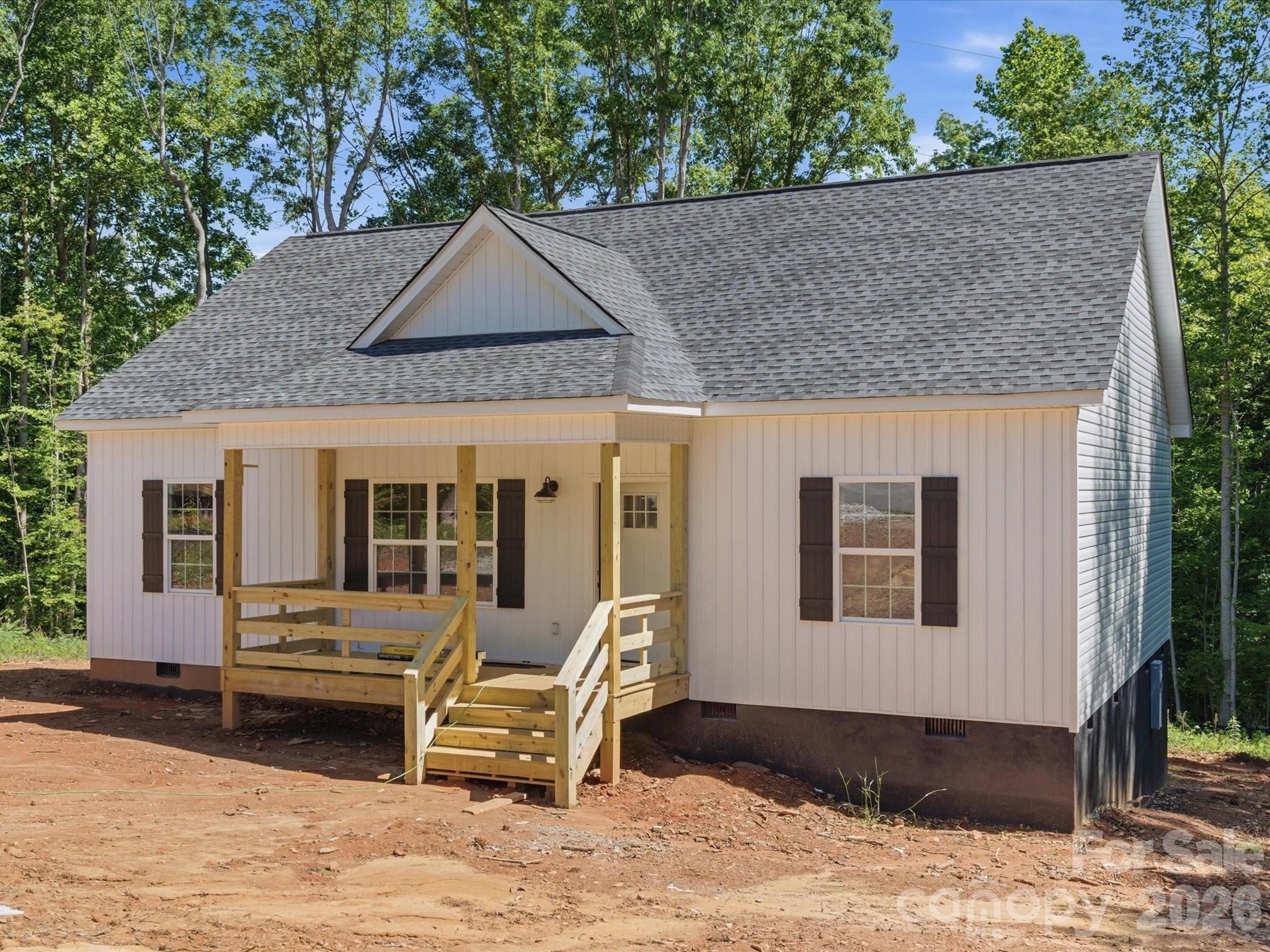 1222 Woodpecker Drive — Clover