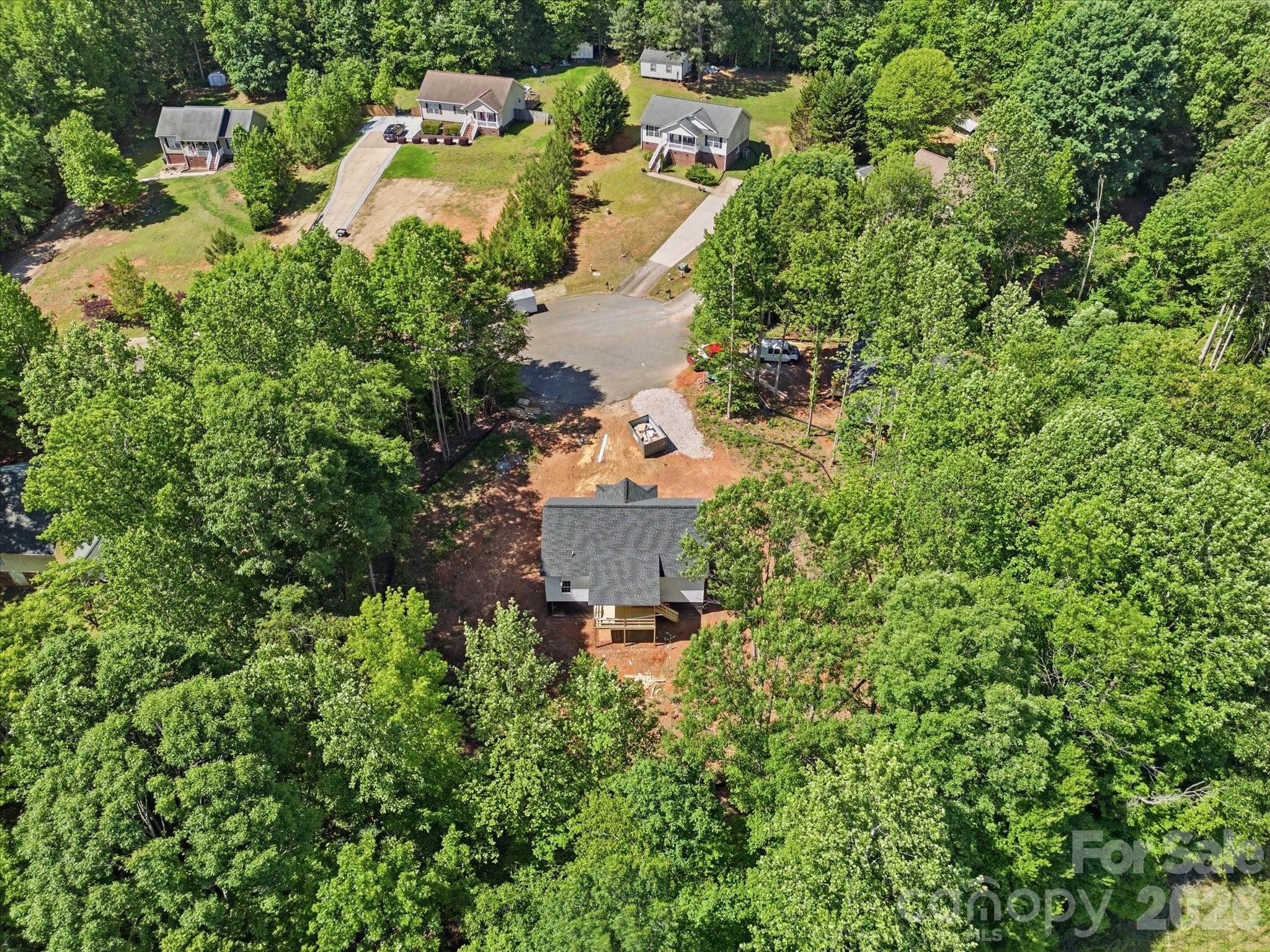1222 Woodpecker Drive — Clover