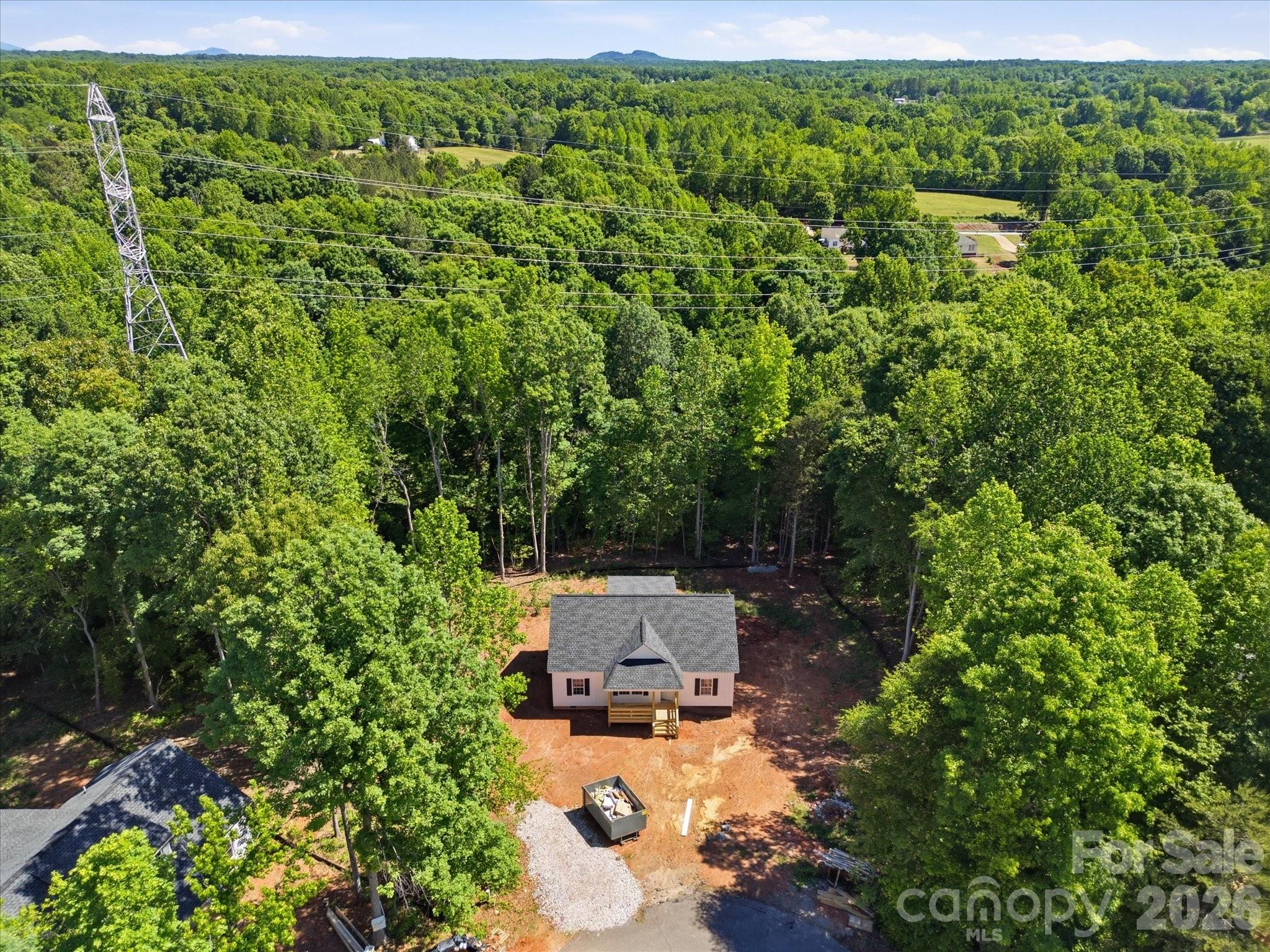 1222 Woodpecker Drive — Clover
