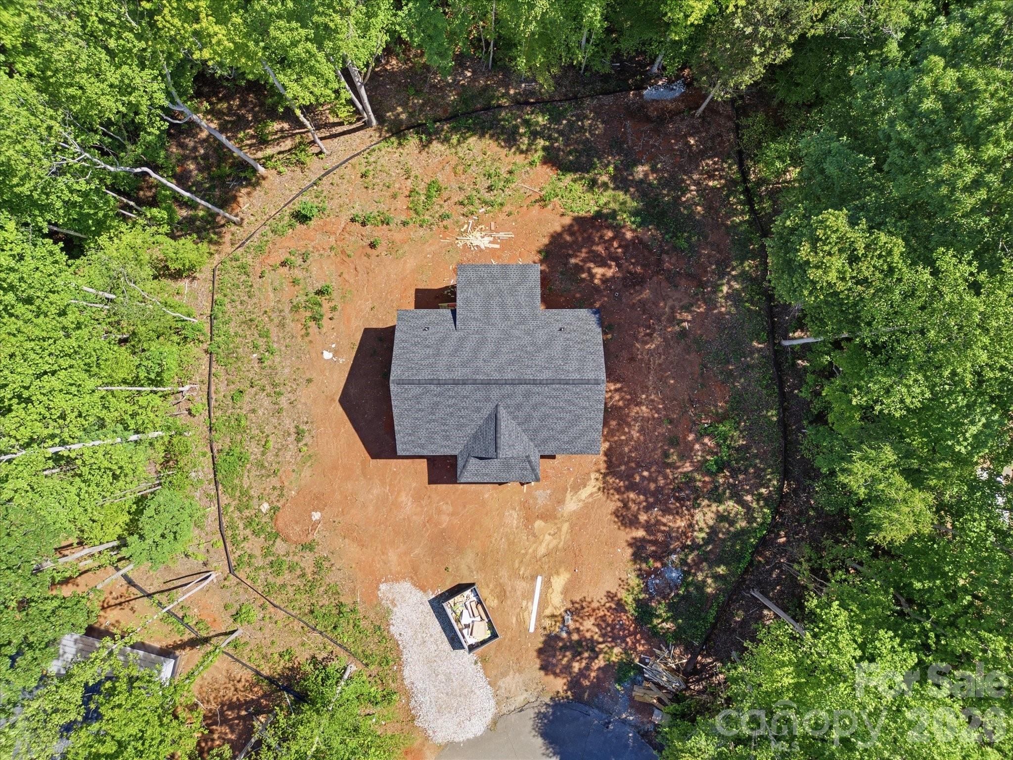1222 Woodpecker Drive — Clover