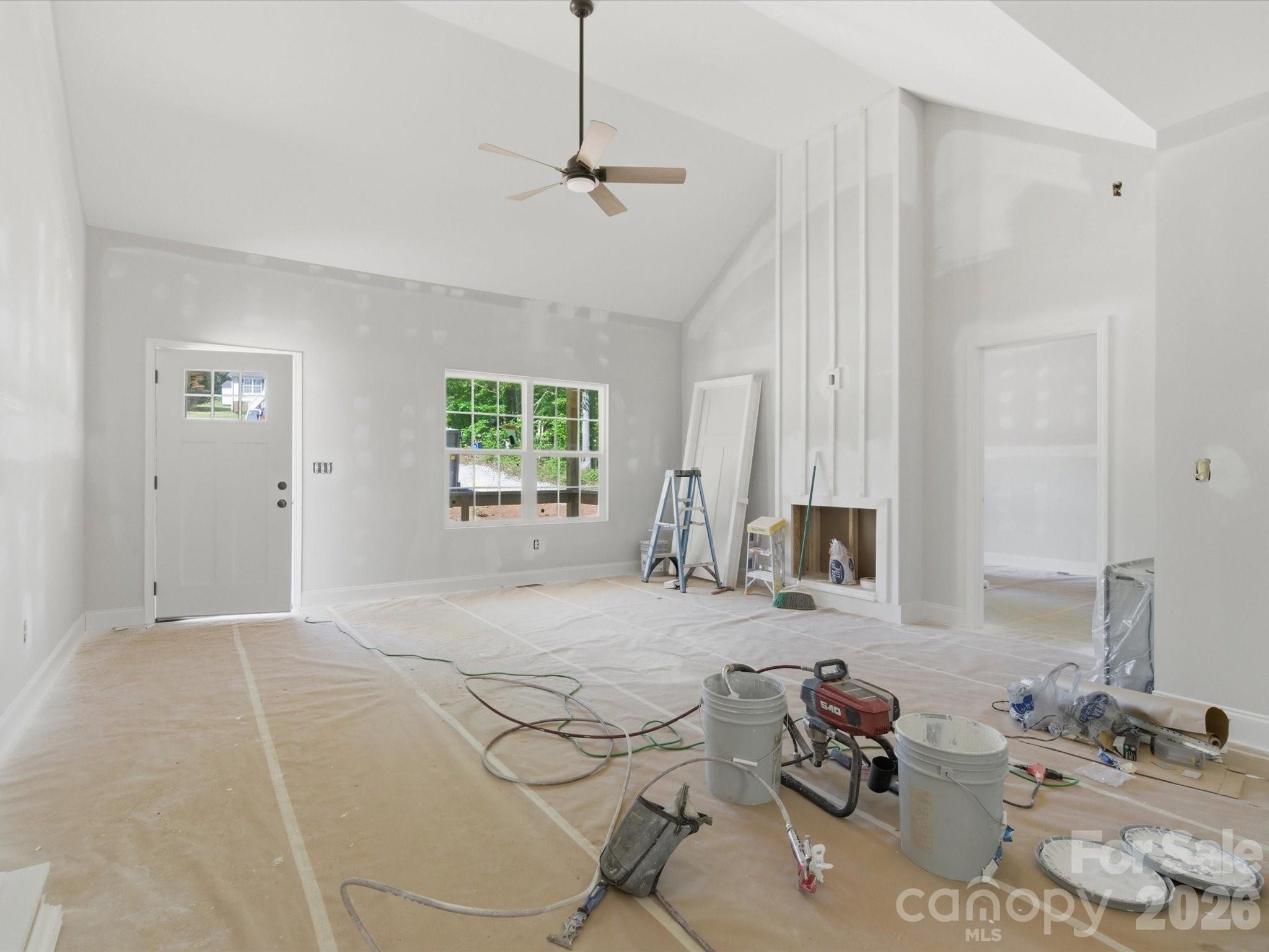 1222 Woodpecker Drive — Clover