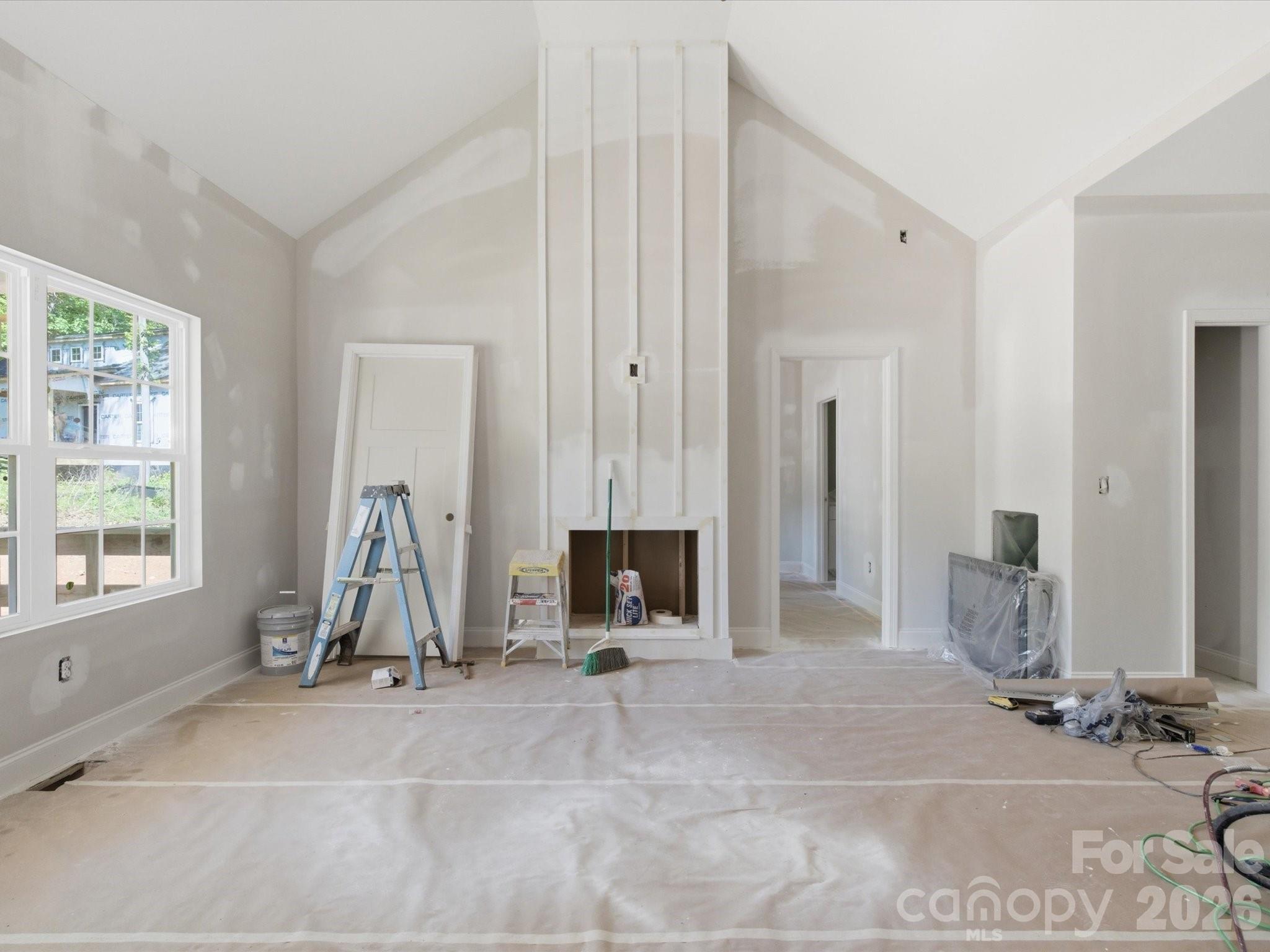 1222 Woodpecker Drive — Clover